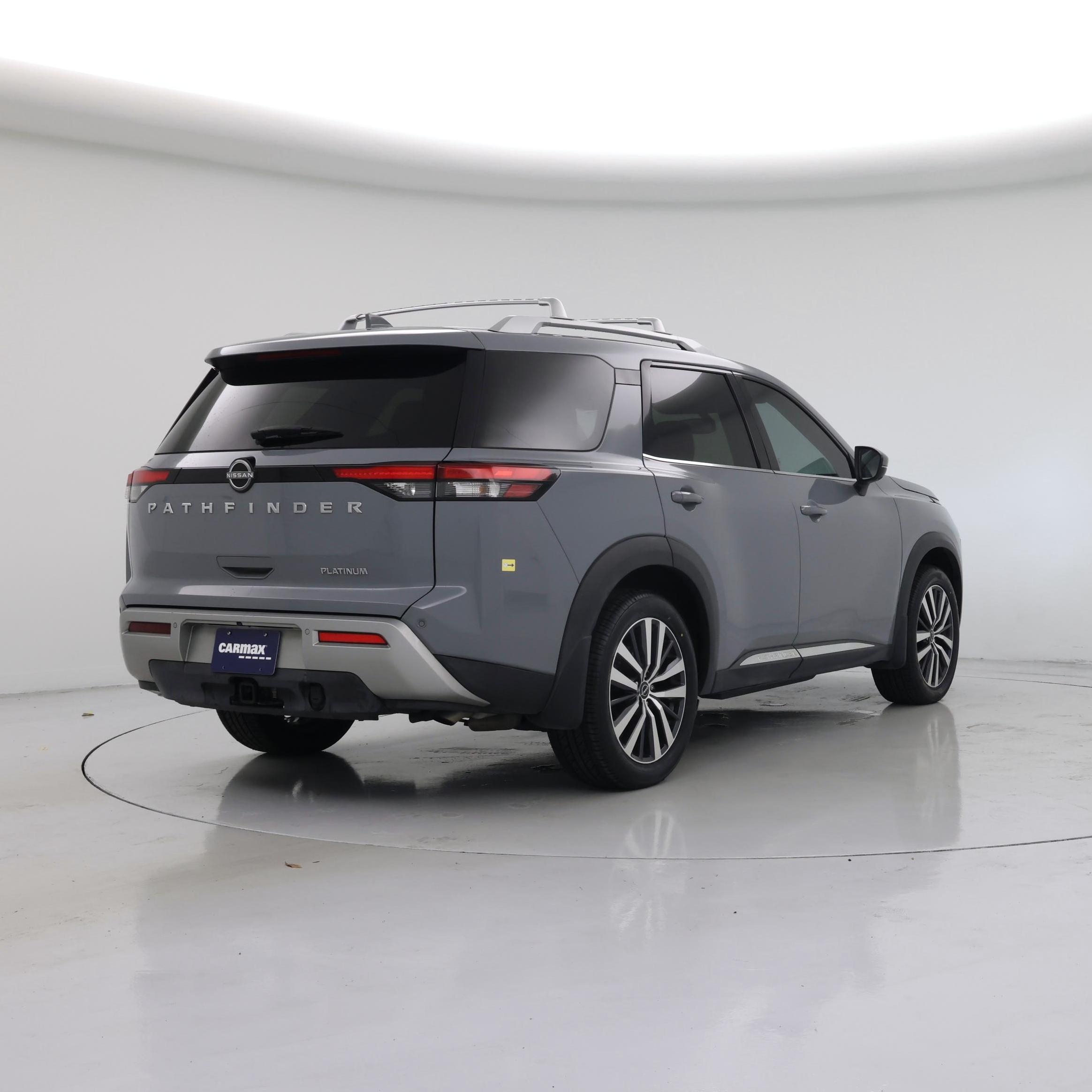 Thumbnail: 2022 Nissan Pathfinder - 8