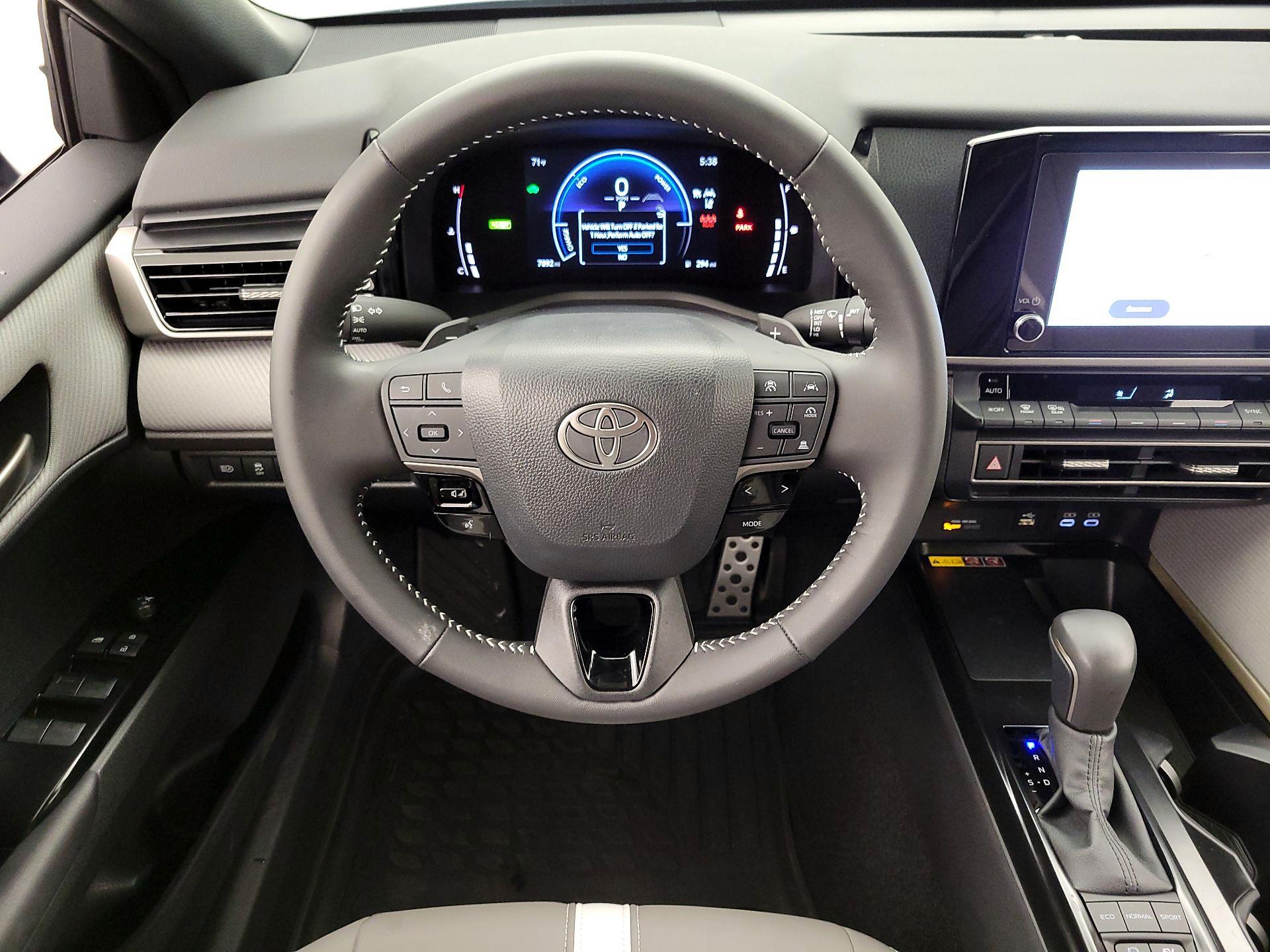 Thumbnail: 2026 Toyota Camry - 10