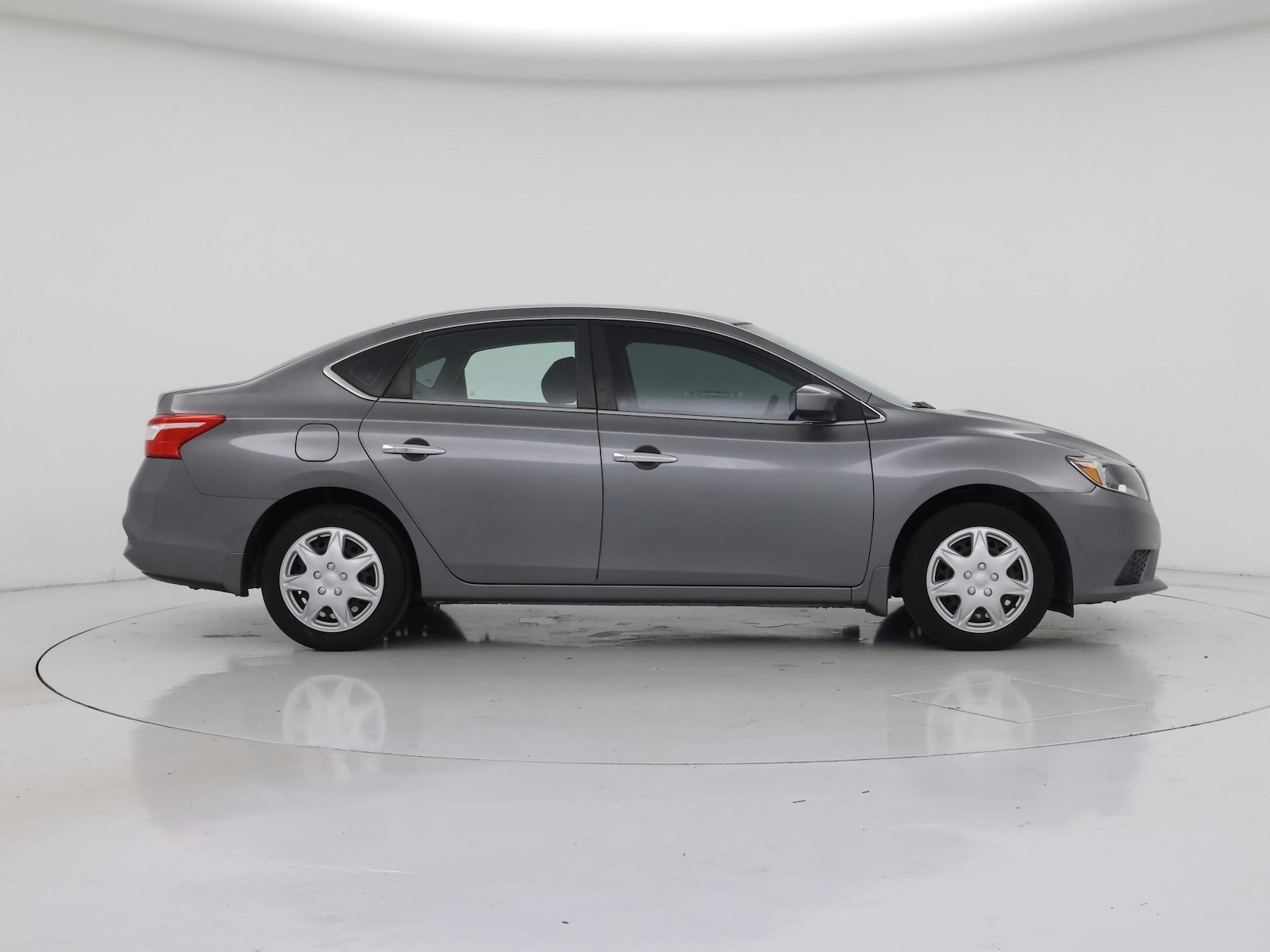 2017 Nissan Sentra S - Photo 8