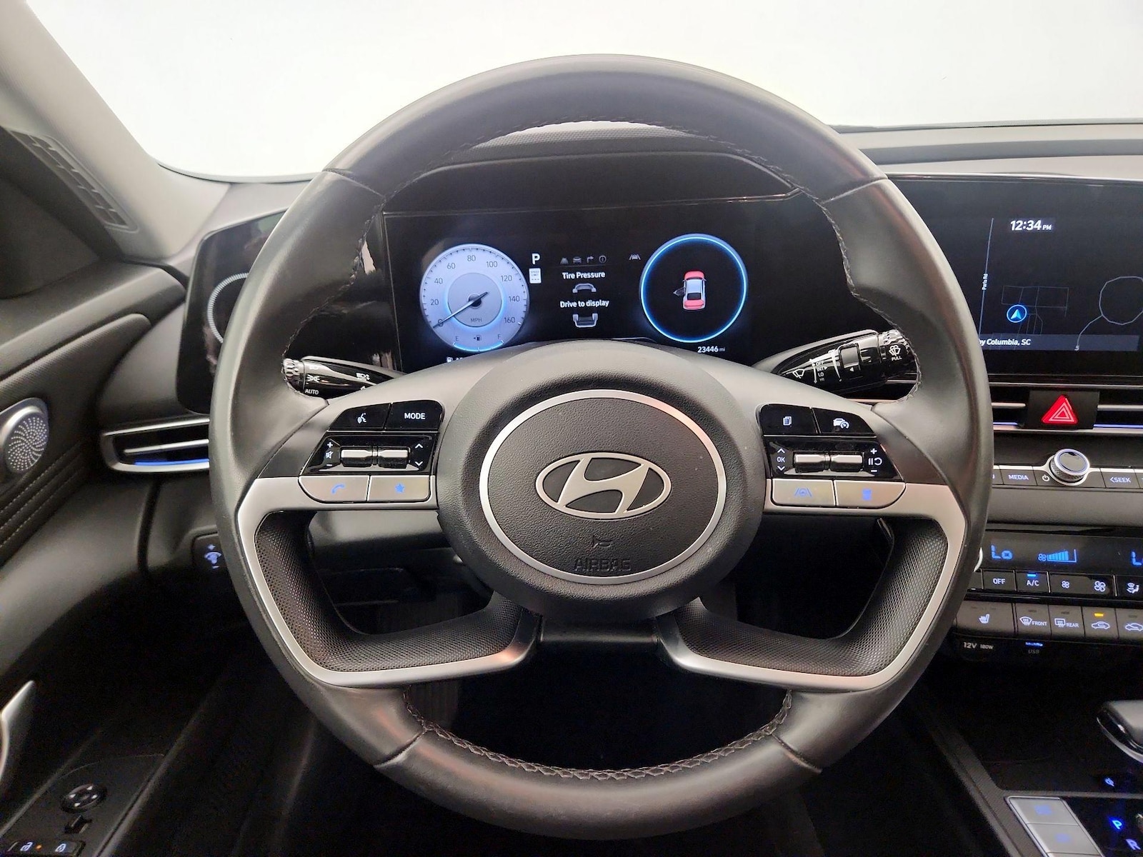 2025 Hyundai Elantra SEL - Photo 9