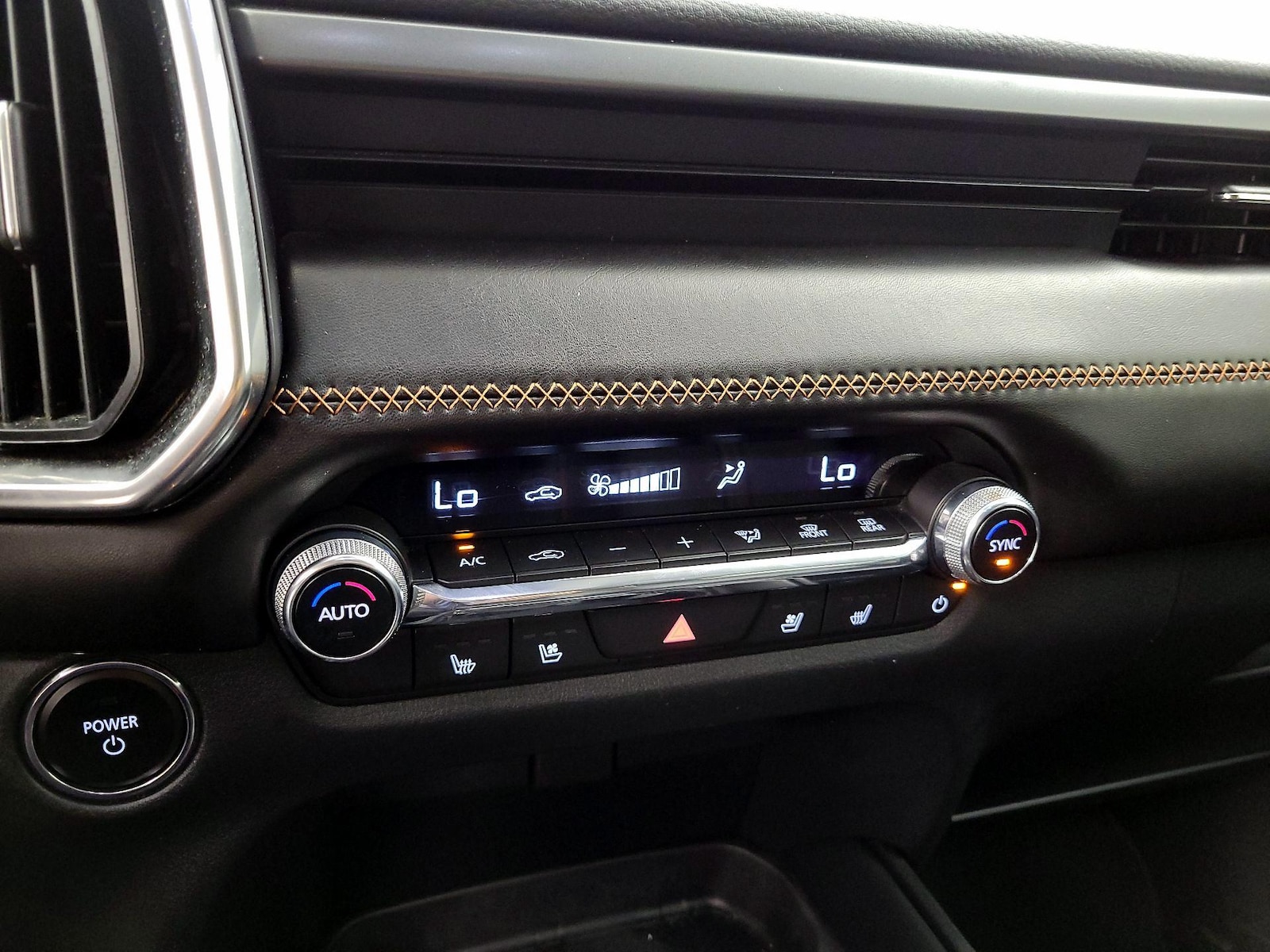 2025 Mazda CX-50 Premium Plus - Photo 17