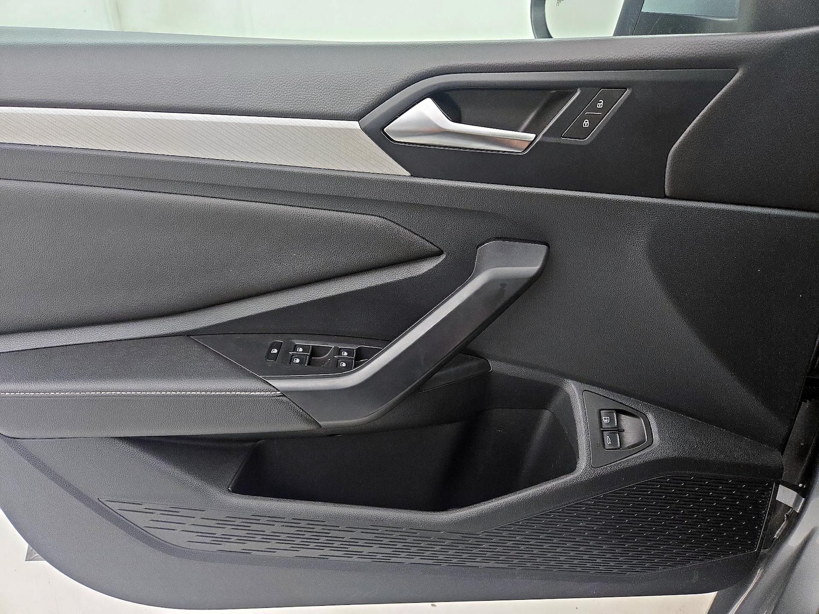 2024 Volkswagen Jetta S - Photo 13