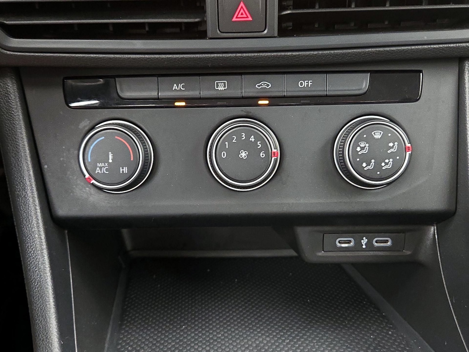 2024 Volkswagen Jetta S - Photo 17