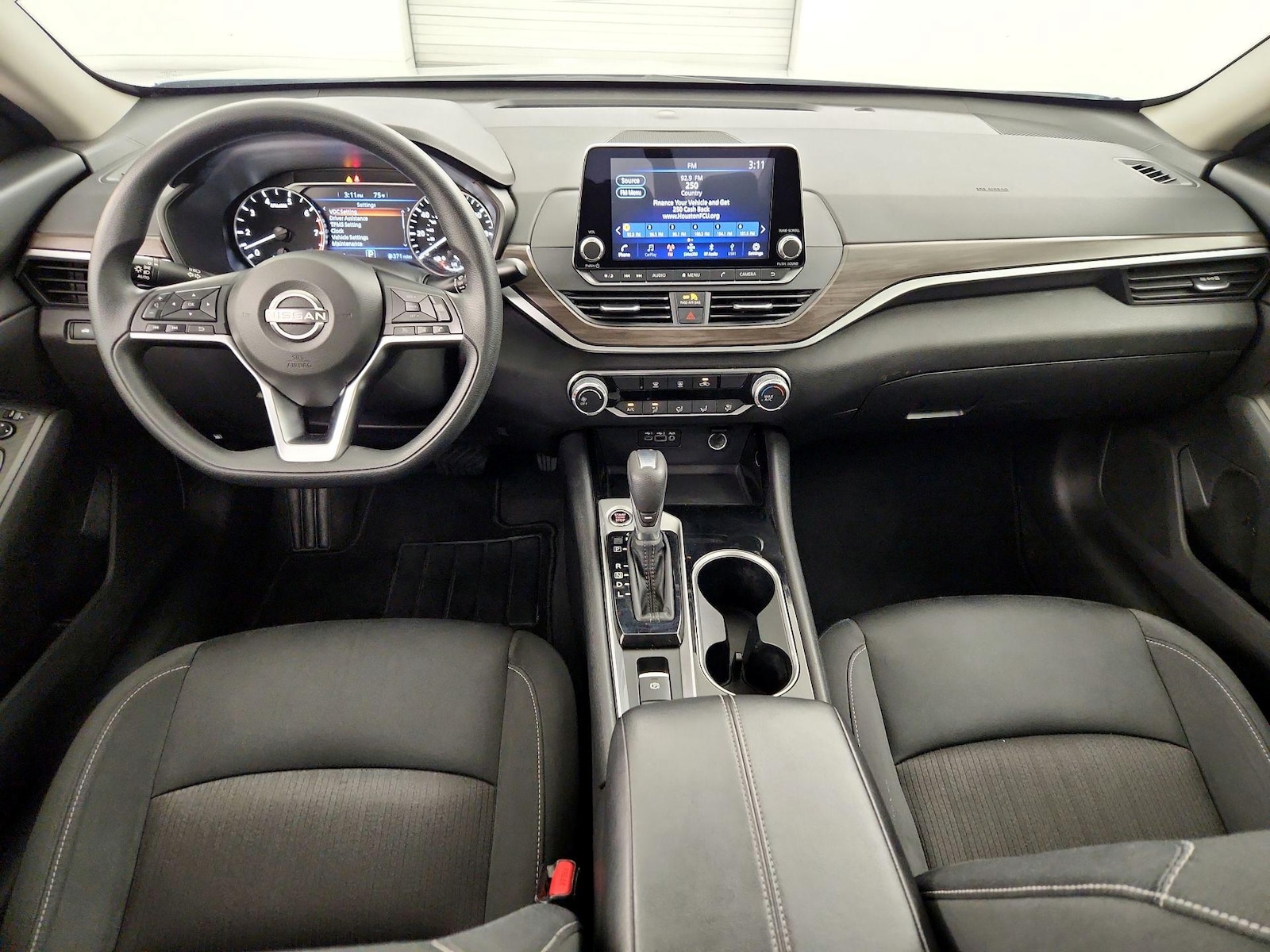 2024 Nissan Altima SV - Photo 10