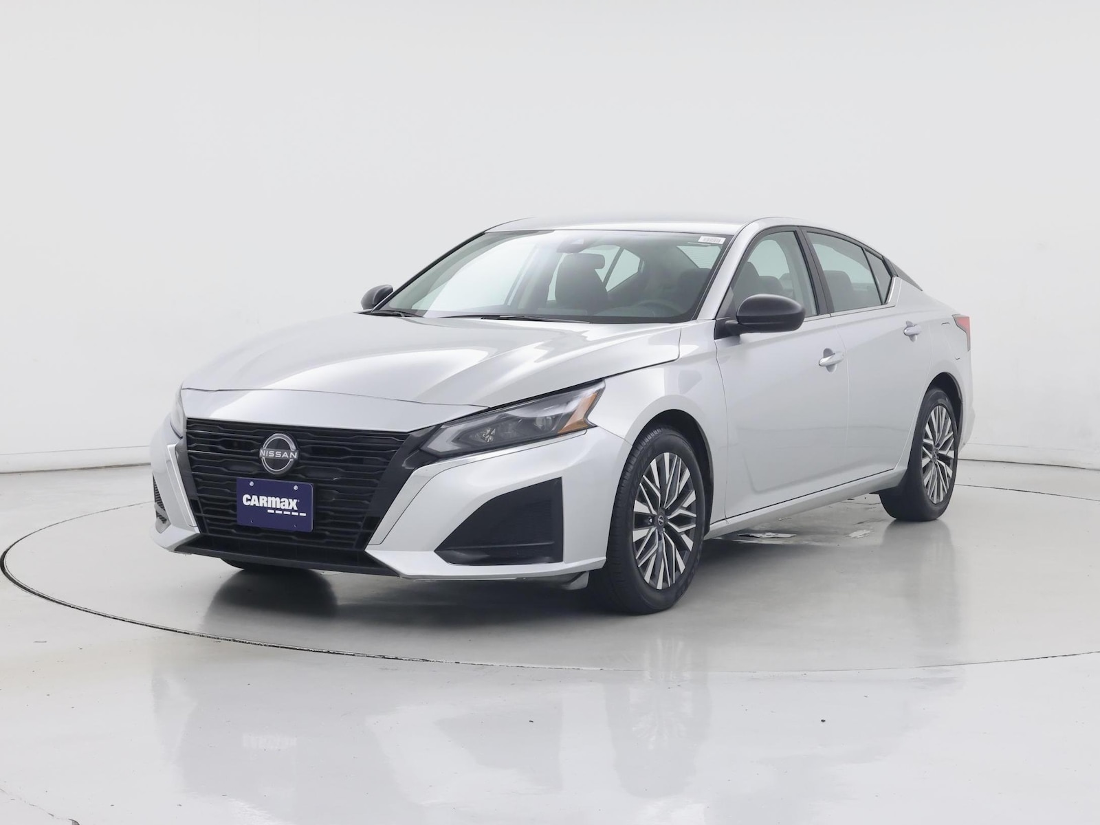 2024 Nissan Altima SV - Photo 5