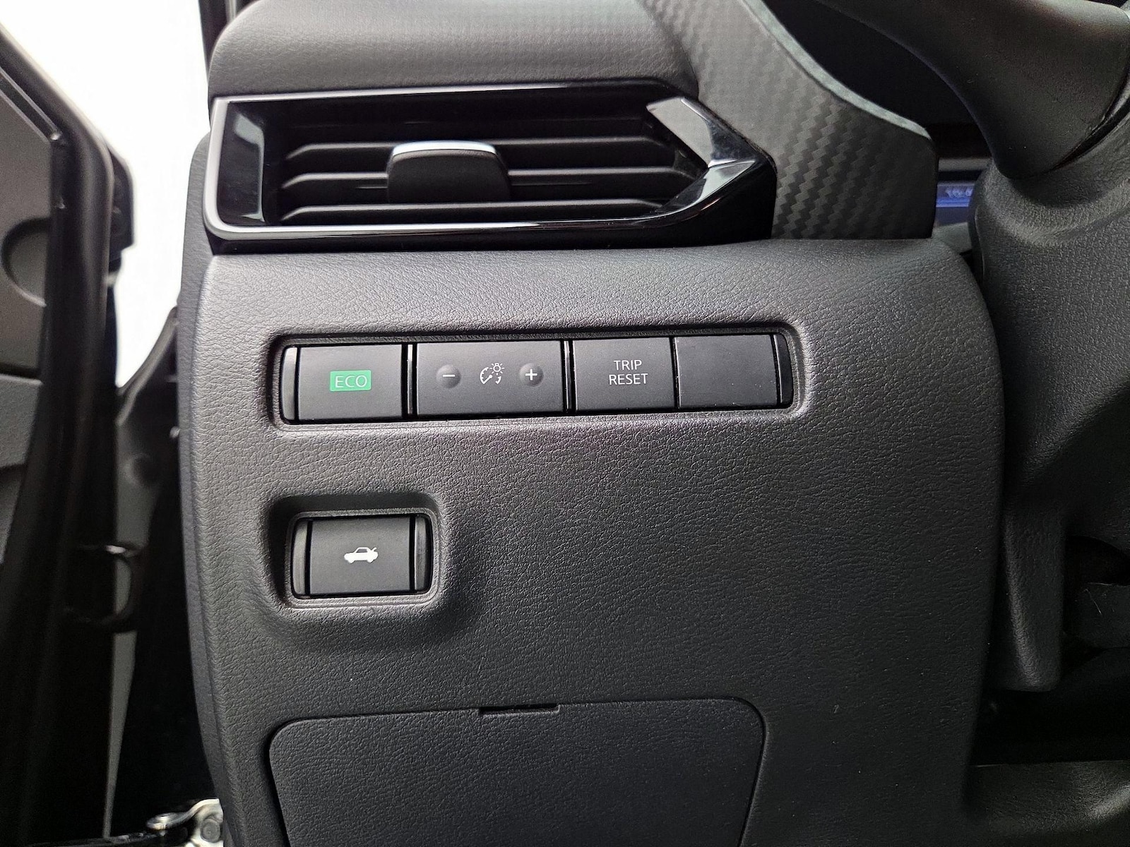2024 Nissan Sentra SV - Photo 14
