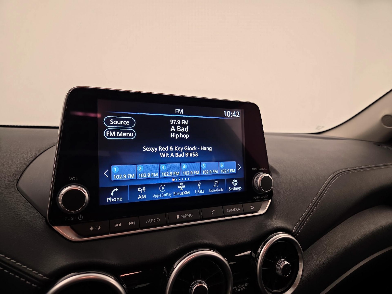 2024 Nissan Sentra SV - Photo 16