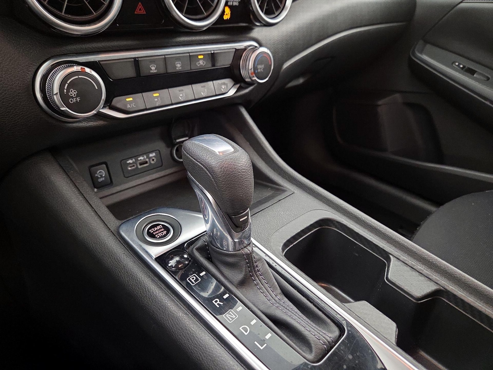 2024 Nissan Sentra SV - Photo 18