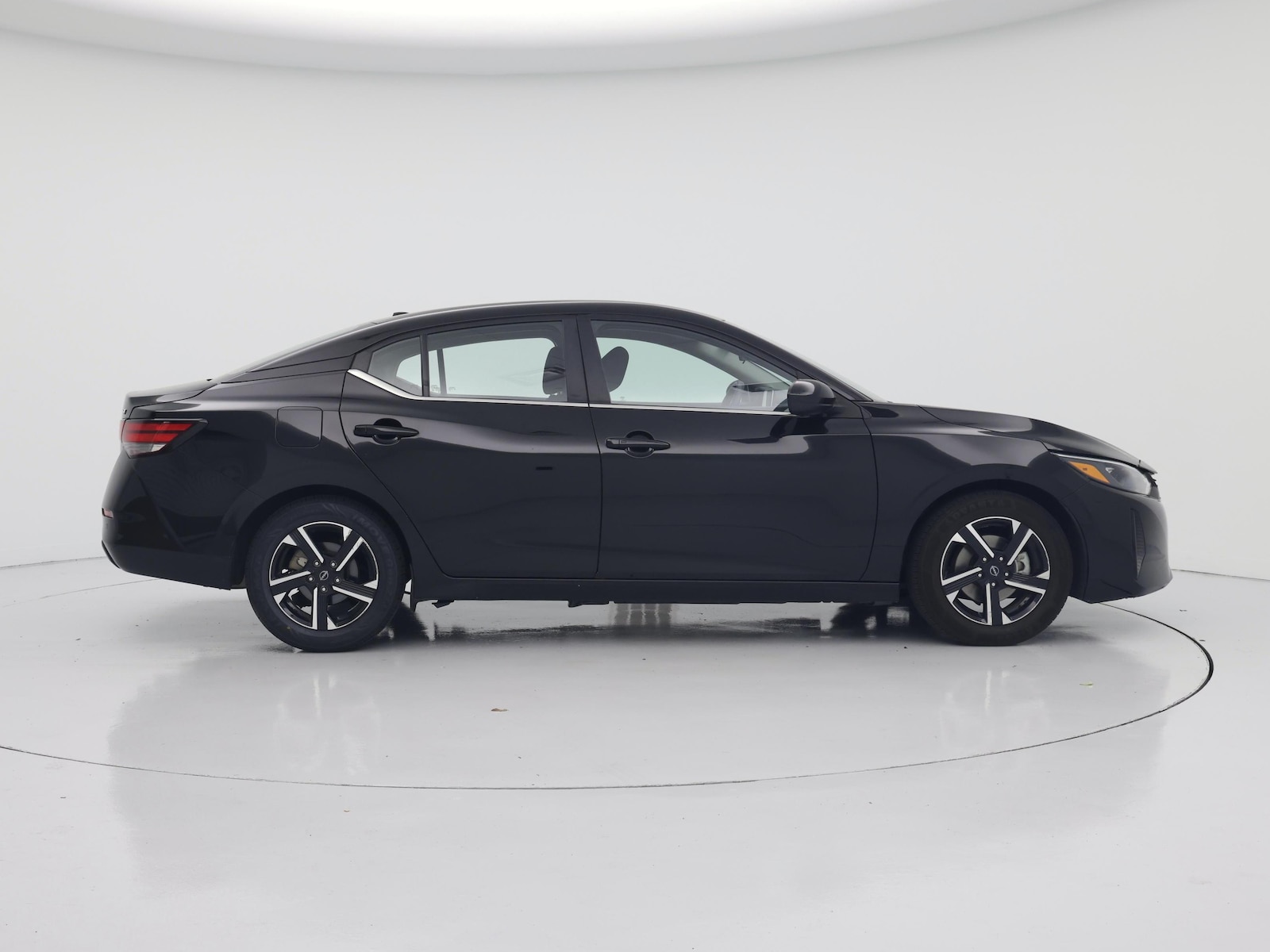 2024 Nissan Sentra SV - Photo 8