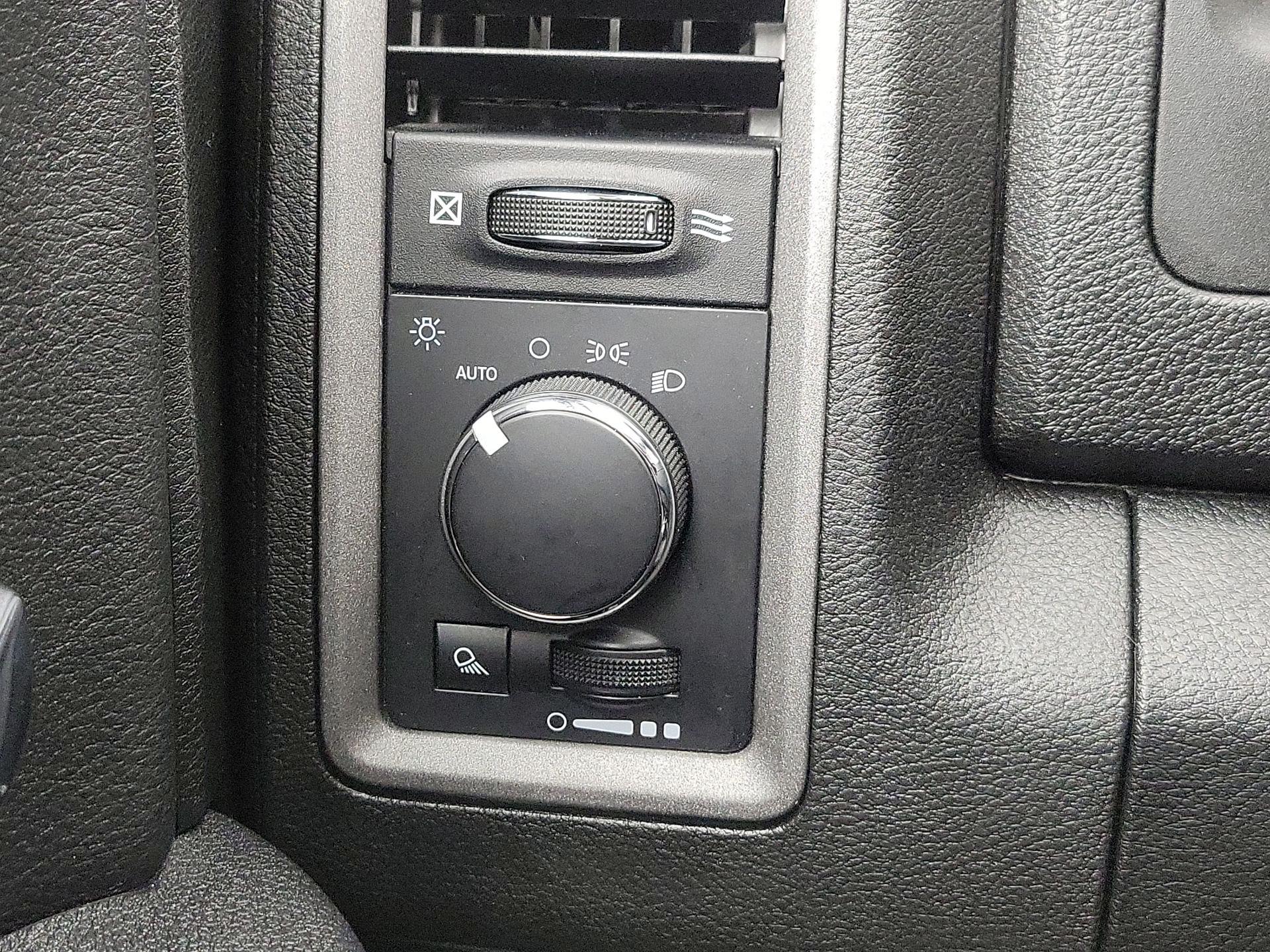 Thumbnail: 2023 RAM 1500 Classic - 13
