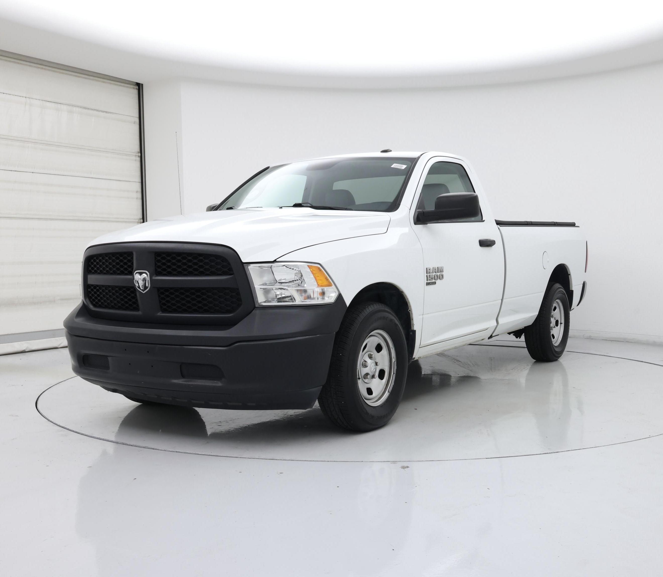 Thumbnail: 2023 RAM 1500 Classic - 4