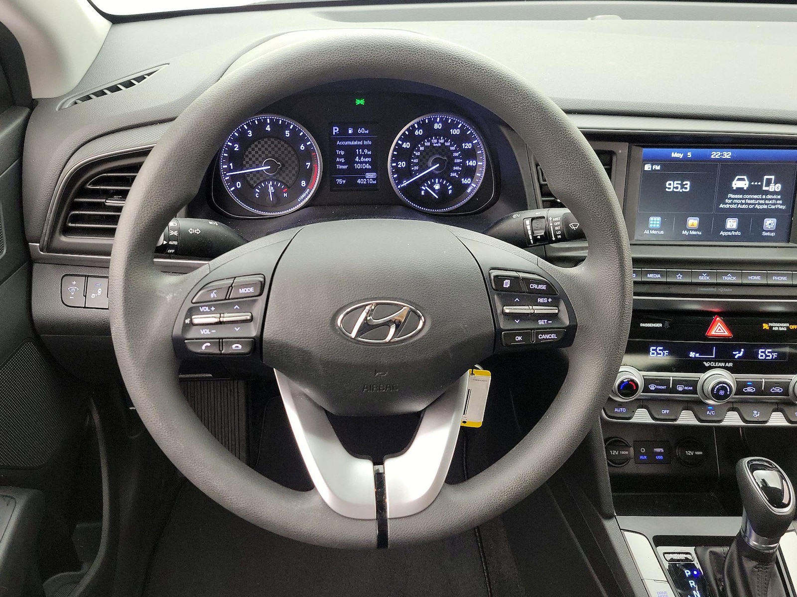 2020 Hyundai Elantra SEL - Photo 11