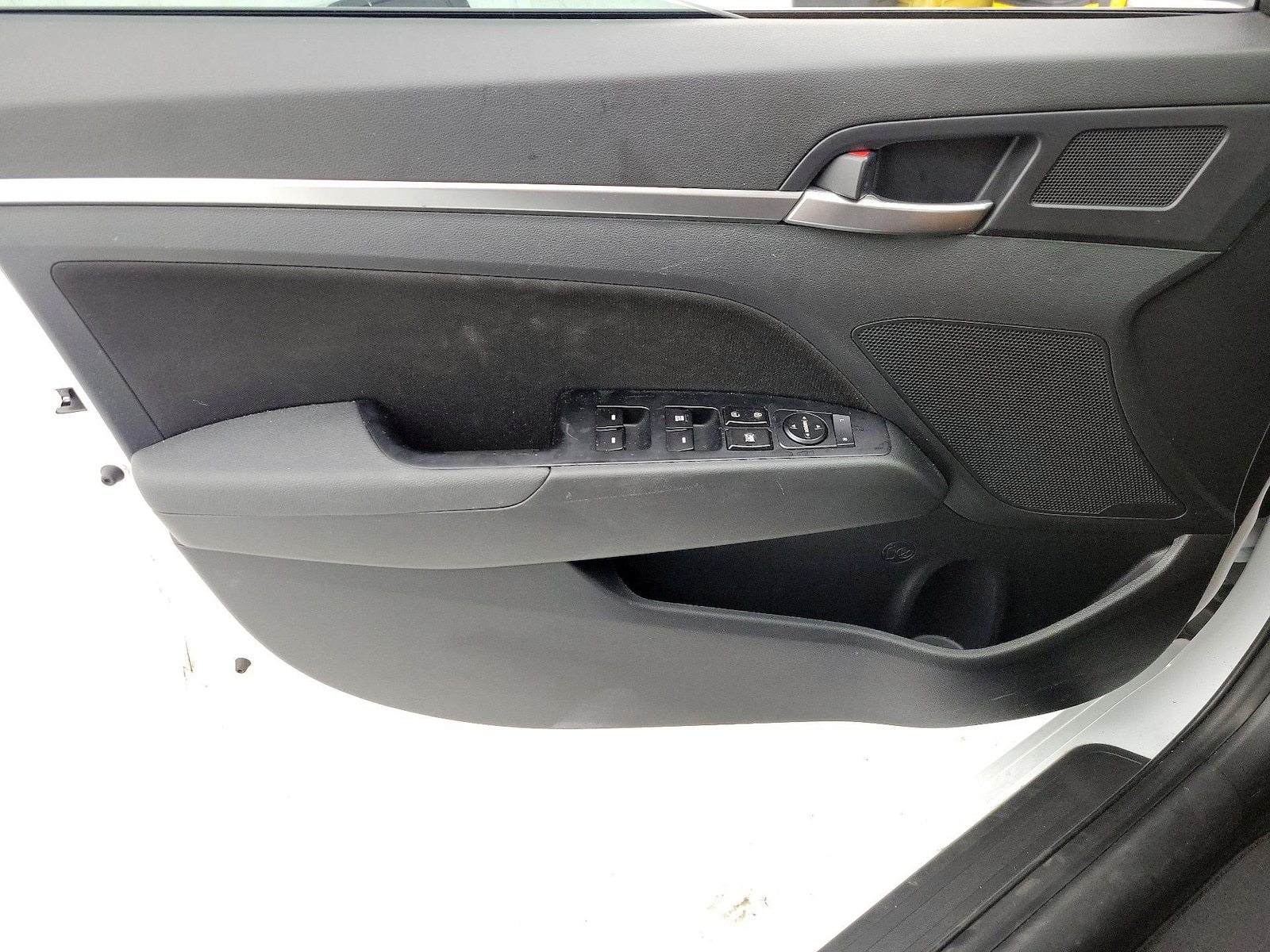 2020 Hyundai Elantra SEL - Photo 13