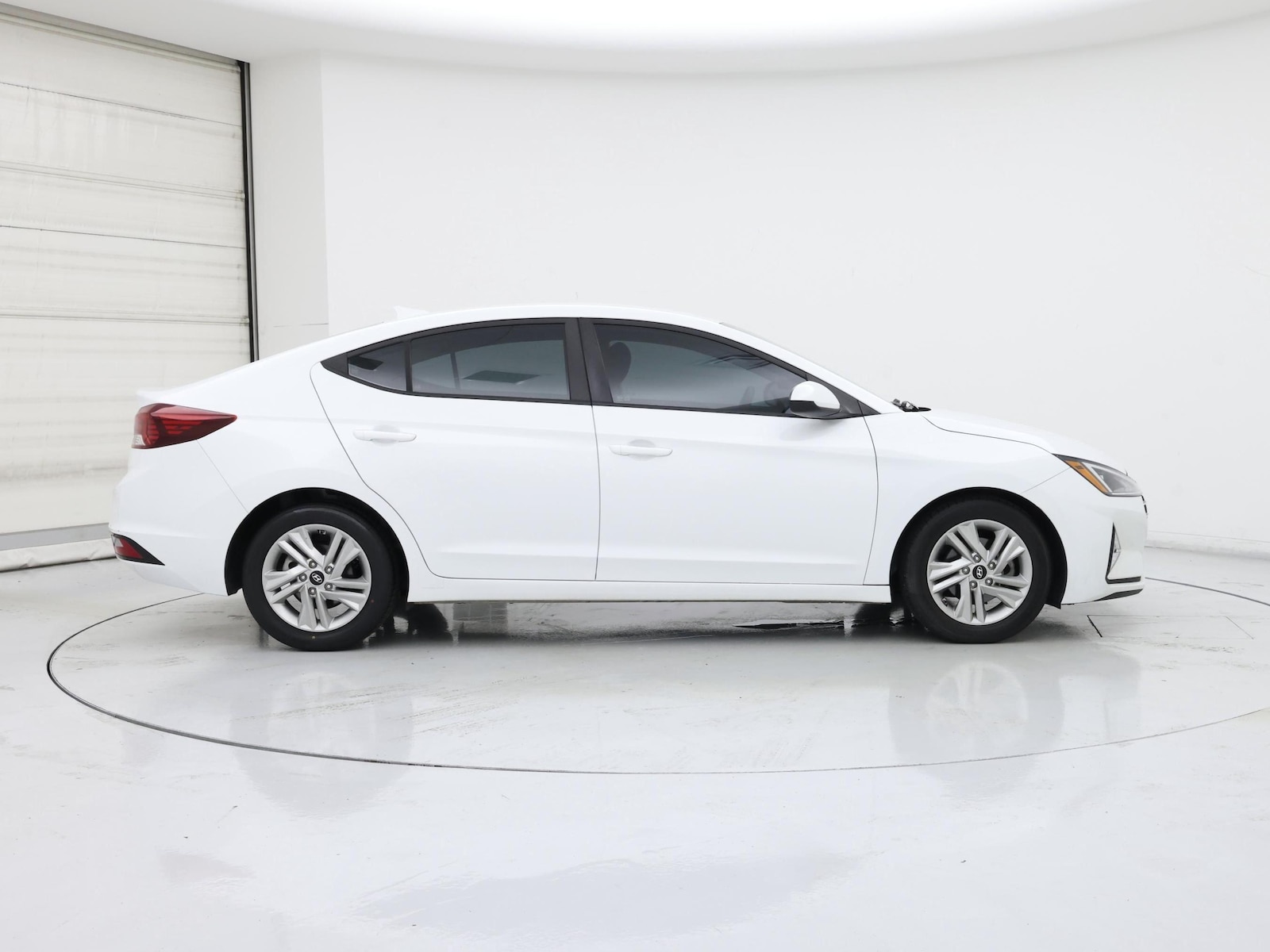 2020 Hyundai Elantra SEL - Photo 8