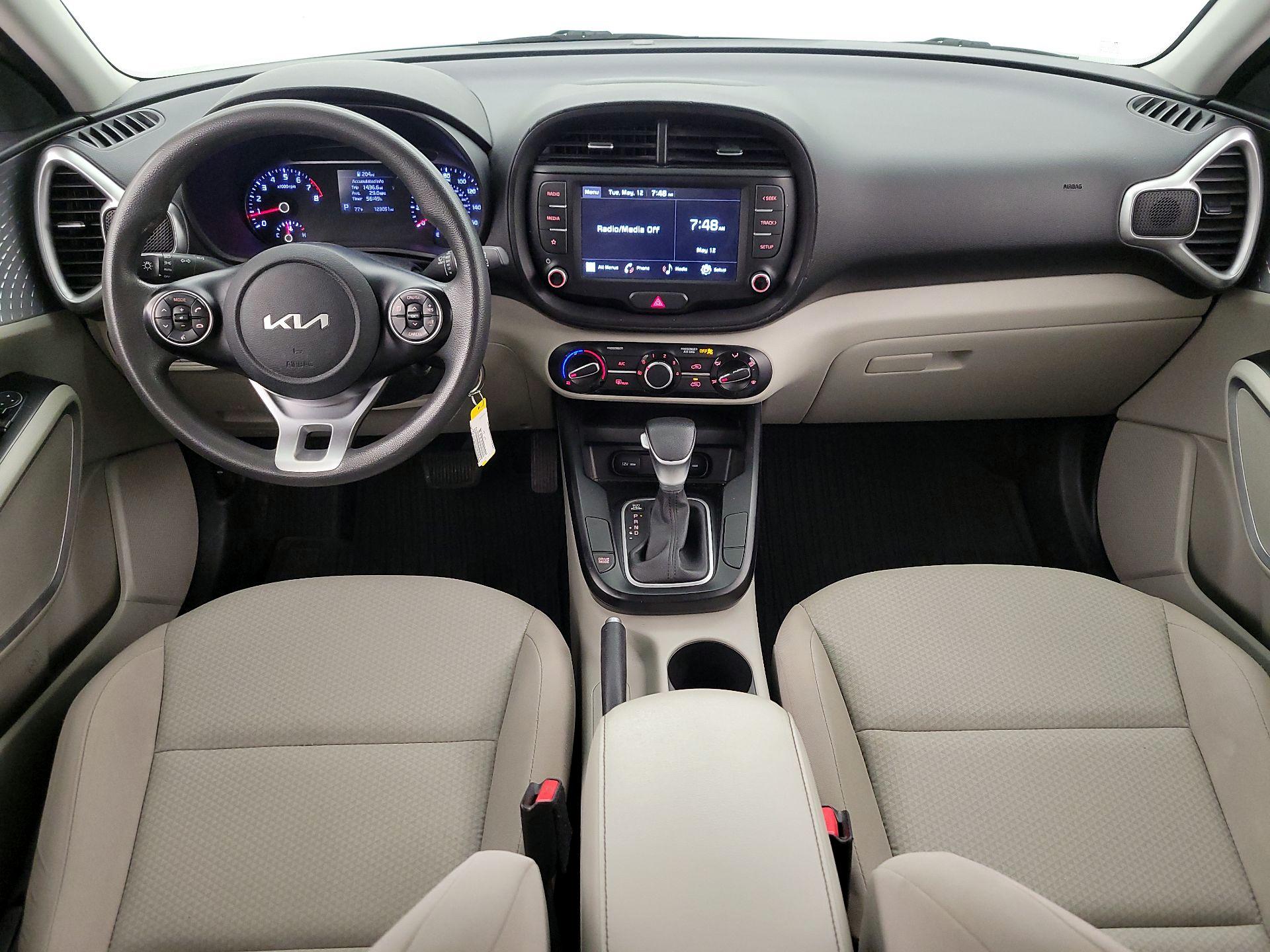 Thumbnail: 2022 Kia Soul - 9