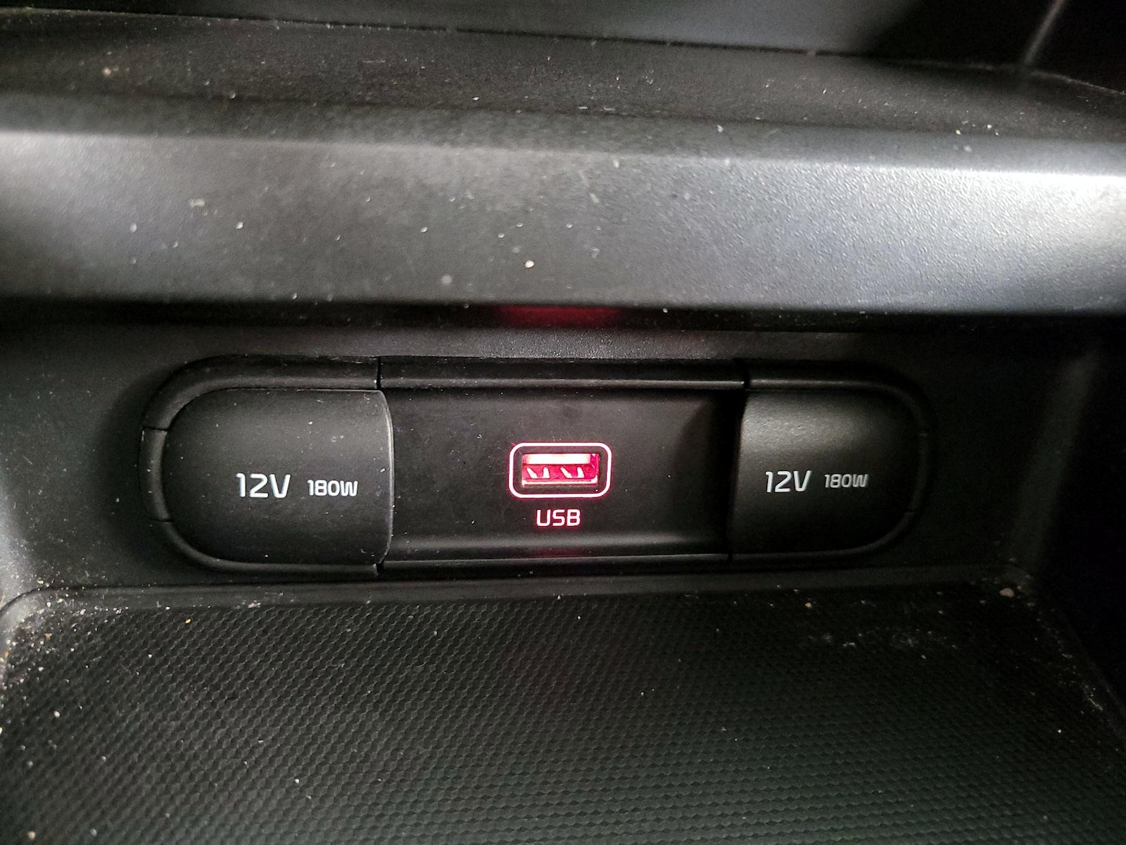2022 Kia Soul LX - Photo 19