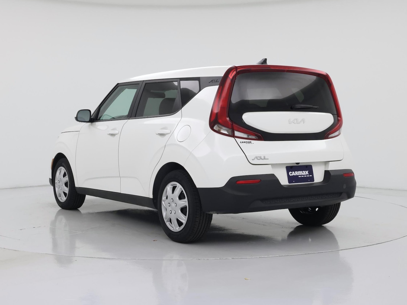 2022 Kia Soul LX - Photo 3