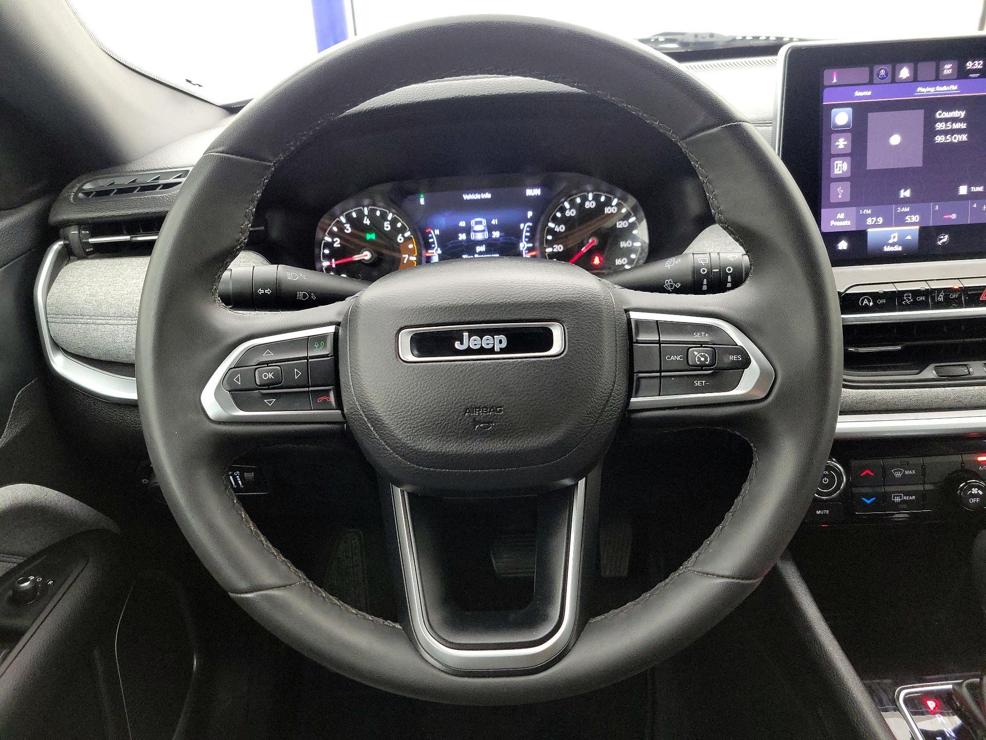 Thumbnail: 2023 Jeep Compass - 10