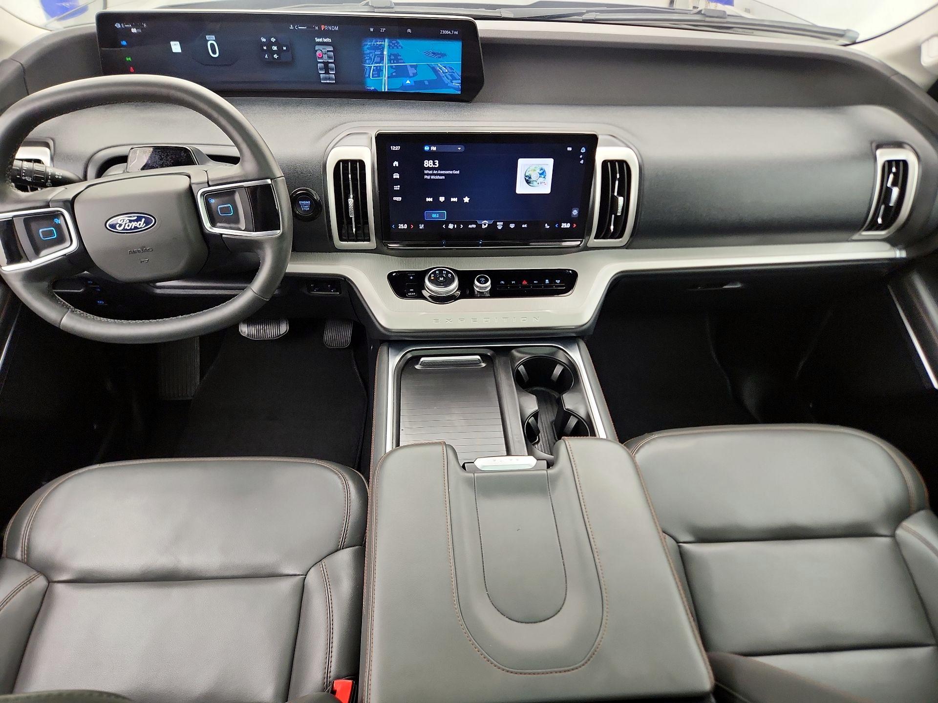 Thumbnail: 2025 Ford Expedition - 9