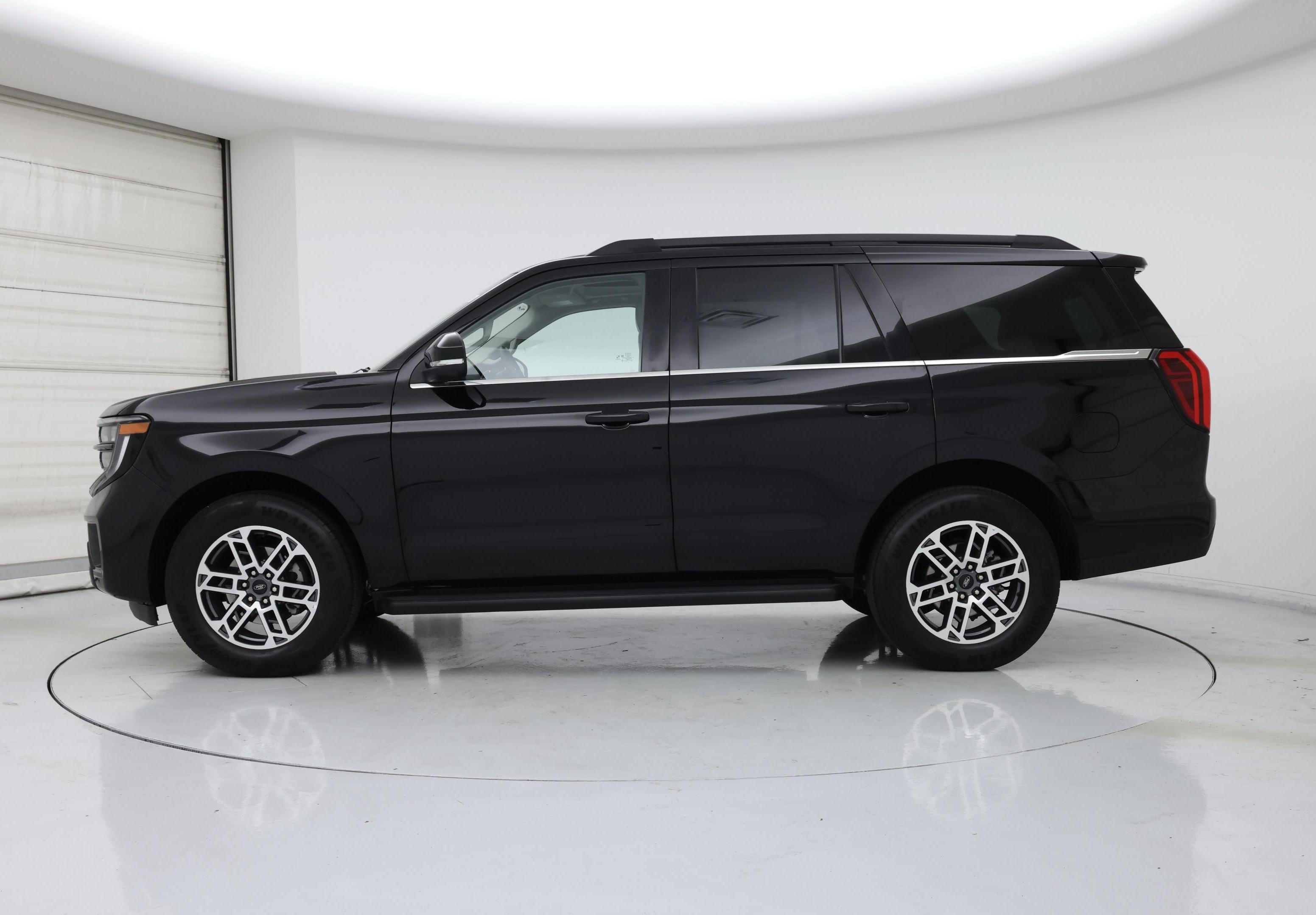Thumbnail: 2025 Ford Expedition - 3
