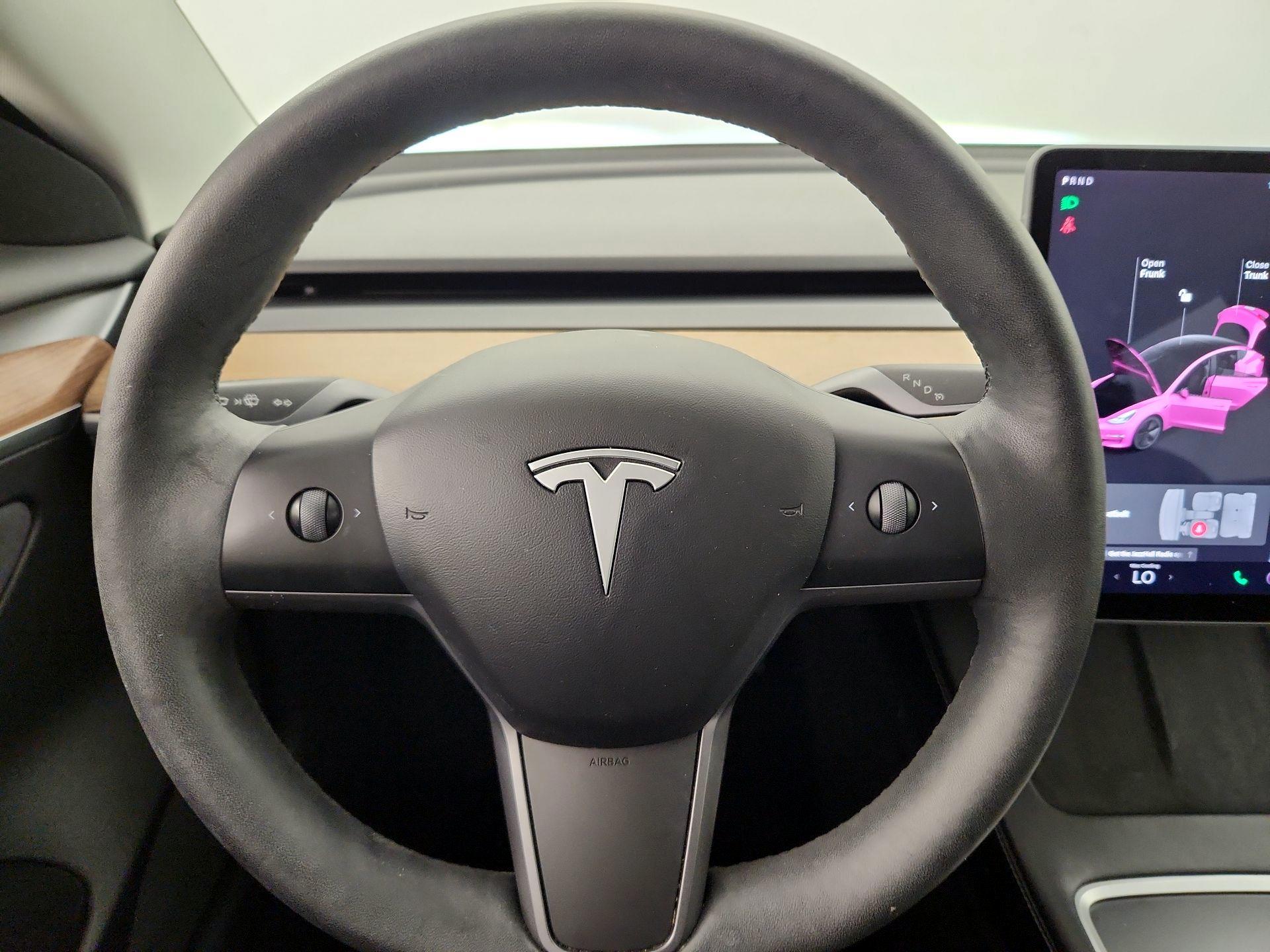 Thumbnail: 2021 Tesla Model 3 - 10