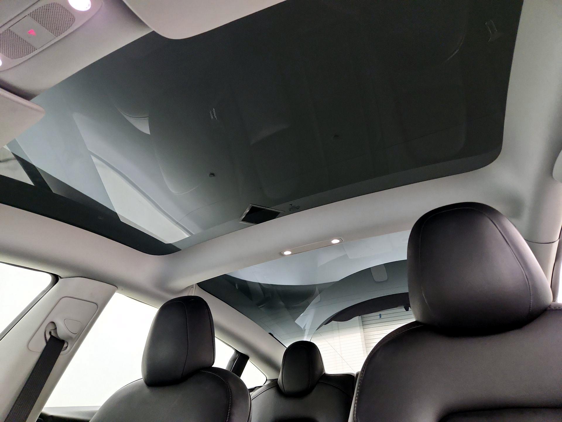 Thumbnail: 2021 Tesla Model 3 - 20