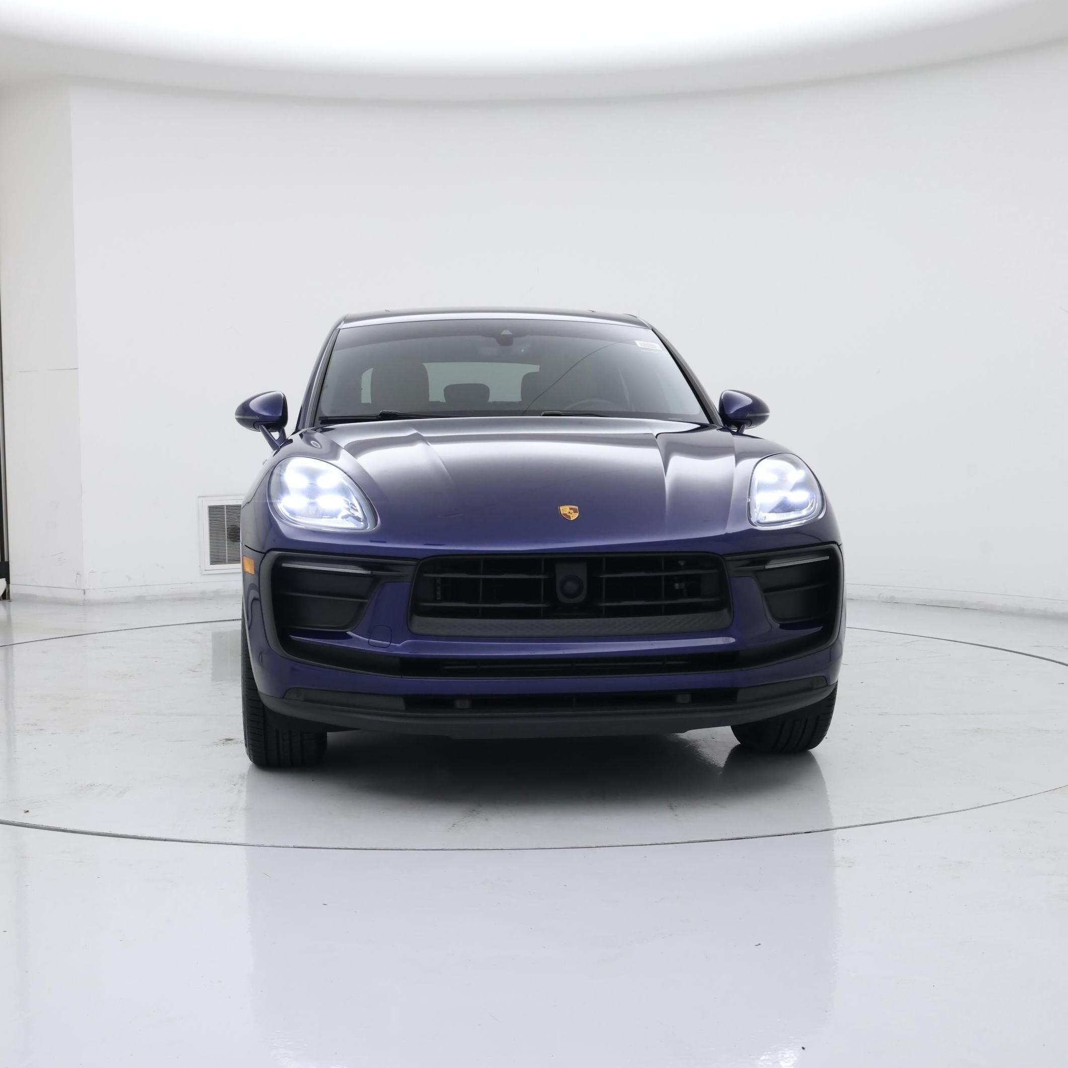 Thumbnail: 2022 Porsche Macan - 5