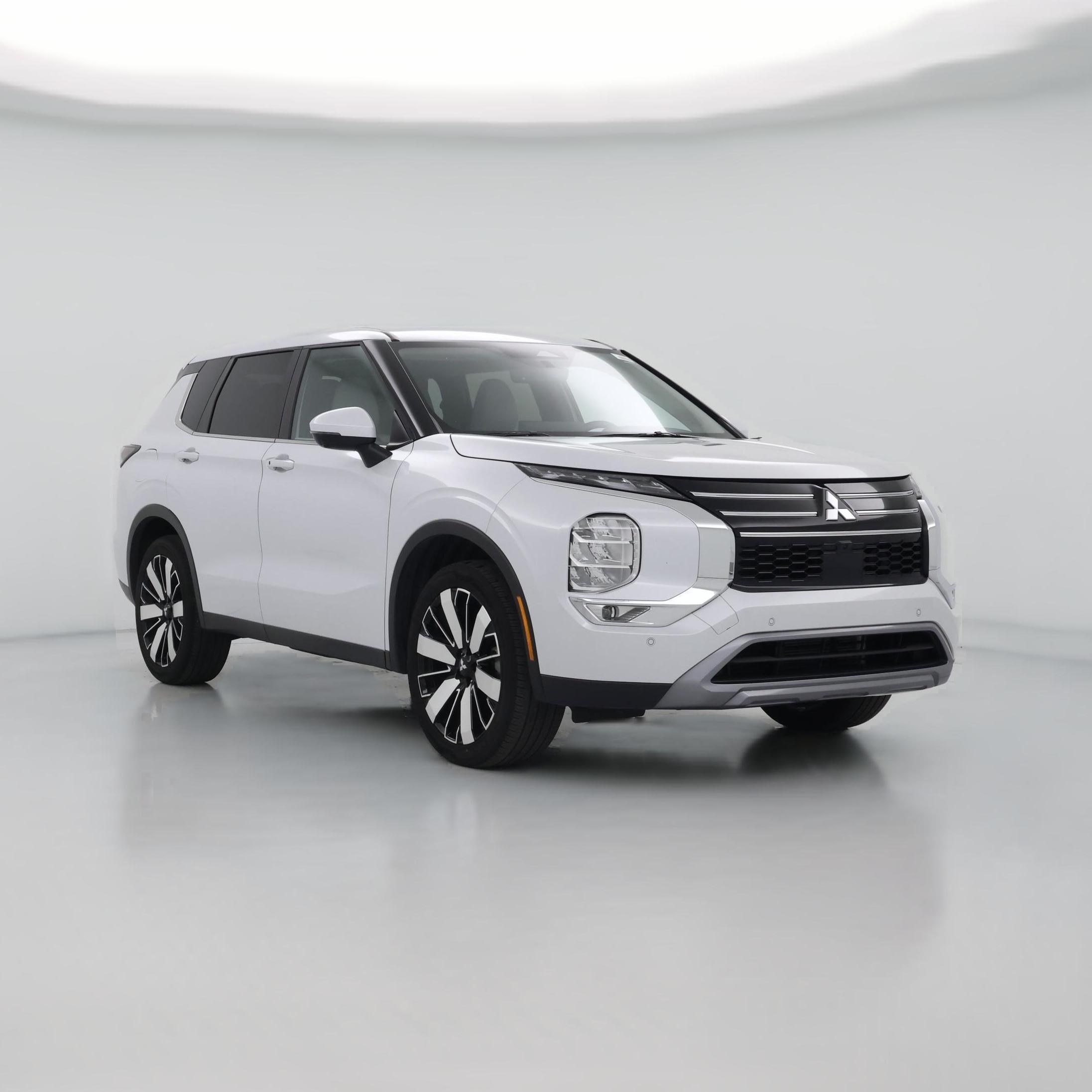 Thumbnail: 2025 Mitsubishi Outlander - 1