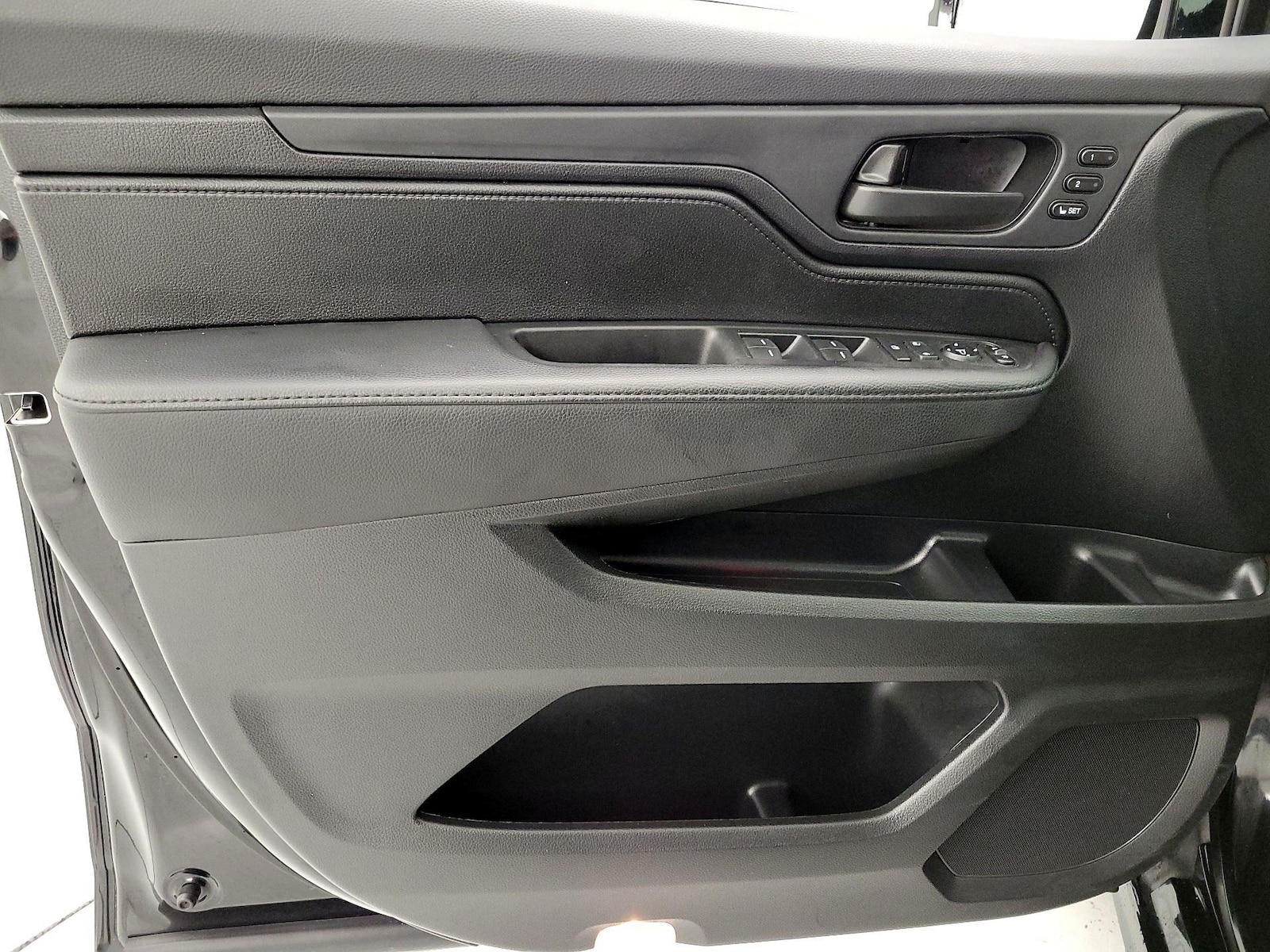 2025 Honda Odyssey Sport L - Photo 13