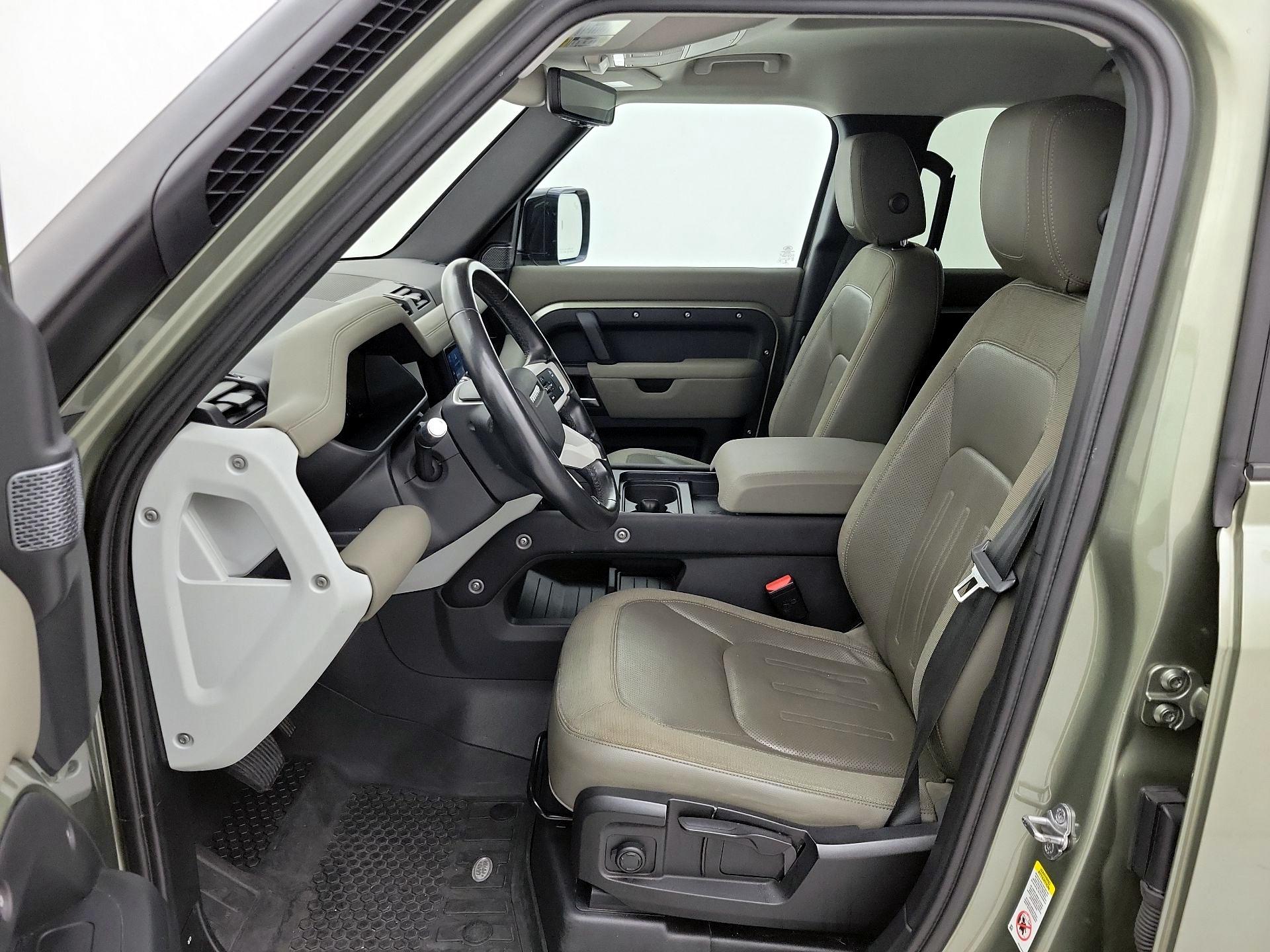 Thumbnail: 2020 Land Rover Defender - 11