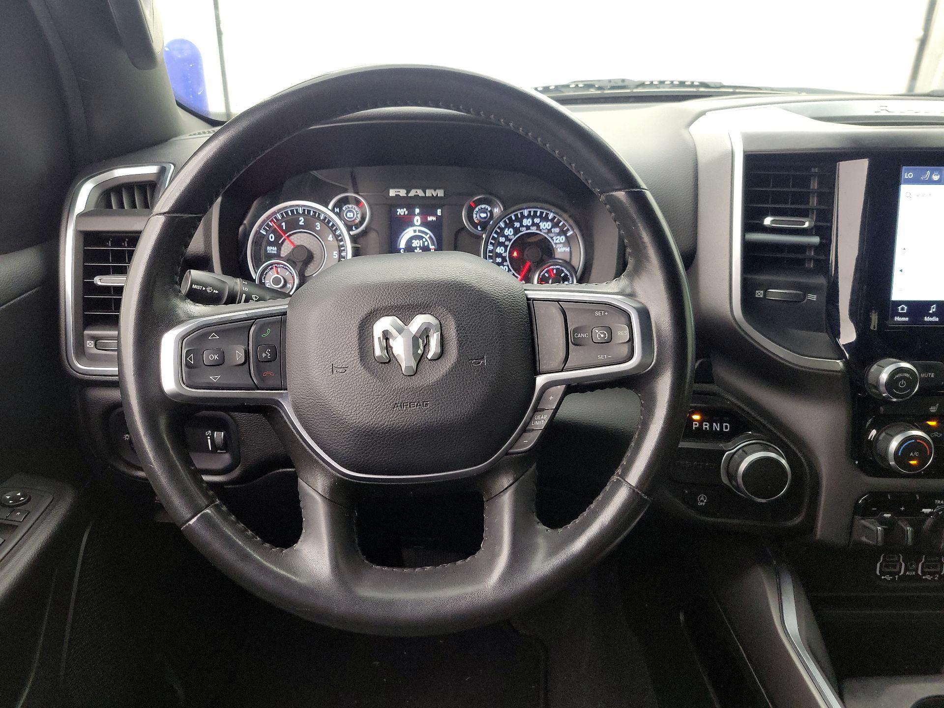 Thumbnail: 2024 RAM 1500 - 10