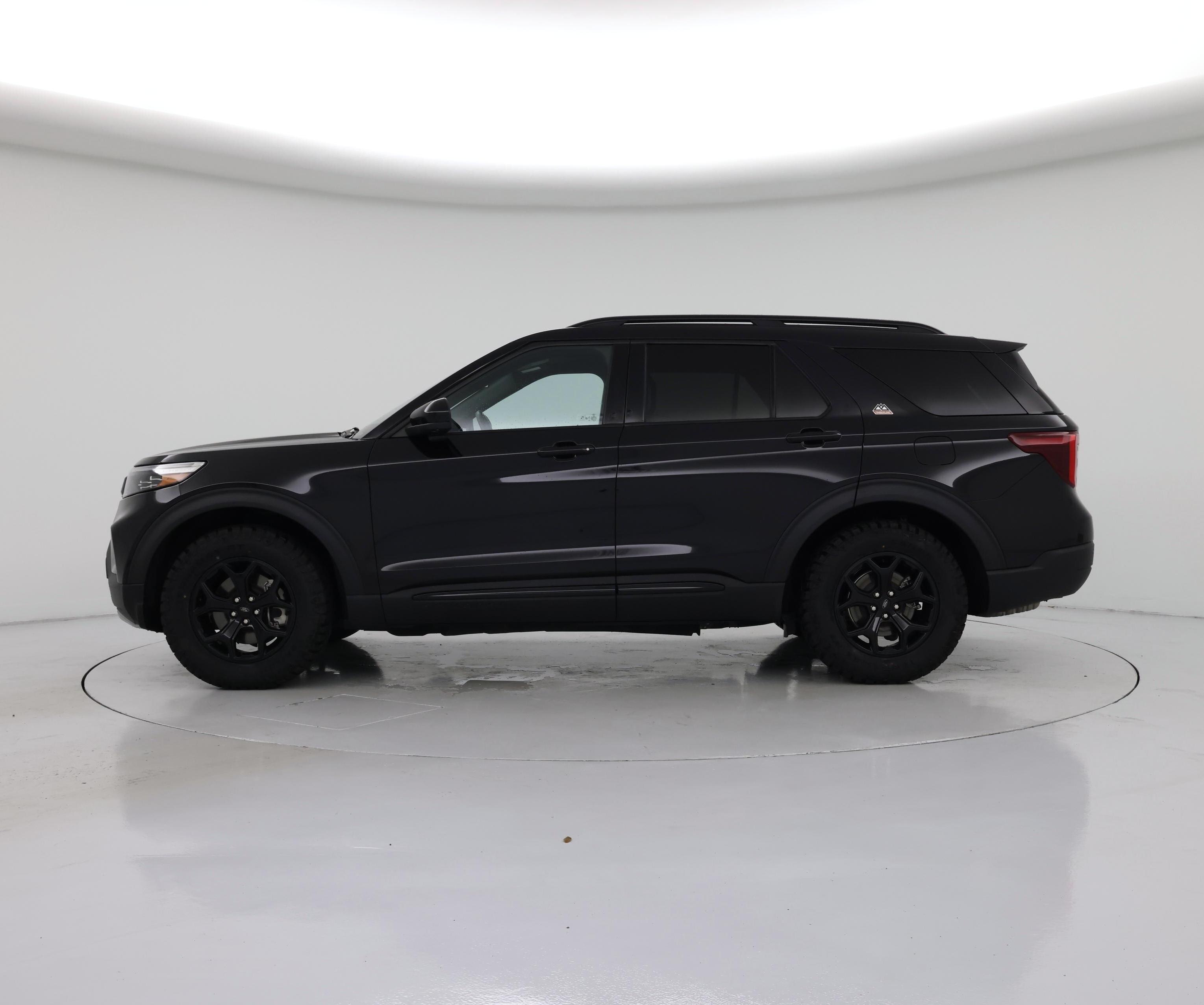 Thumbnail: 2022 Ford Explorer - 3