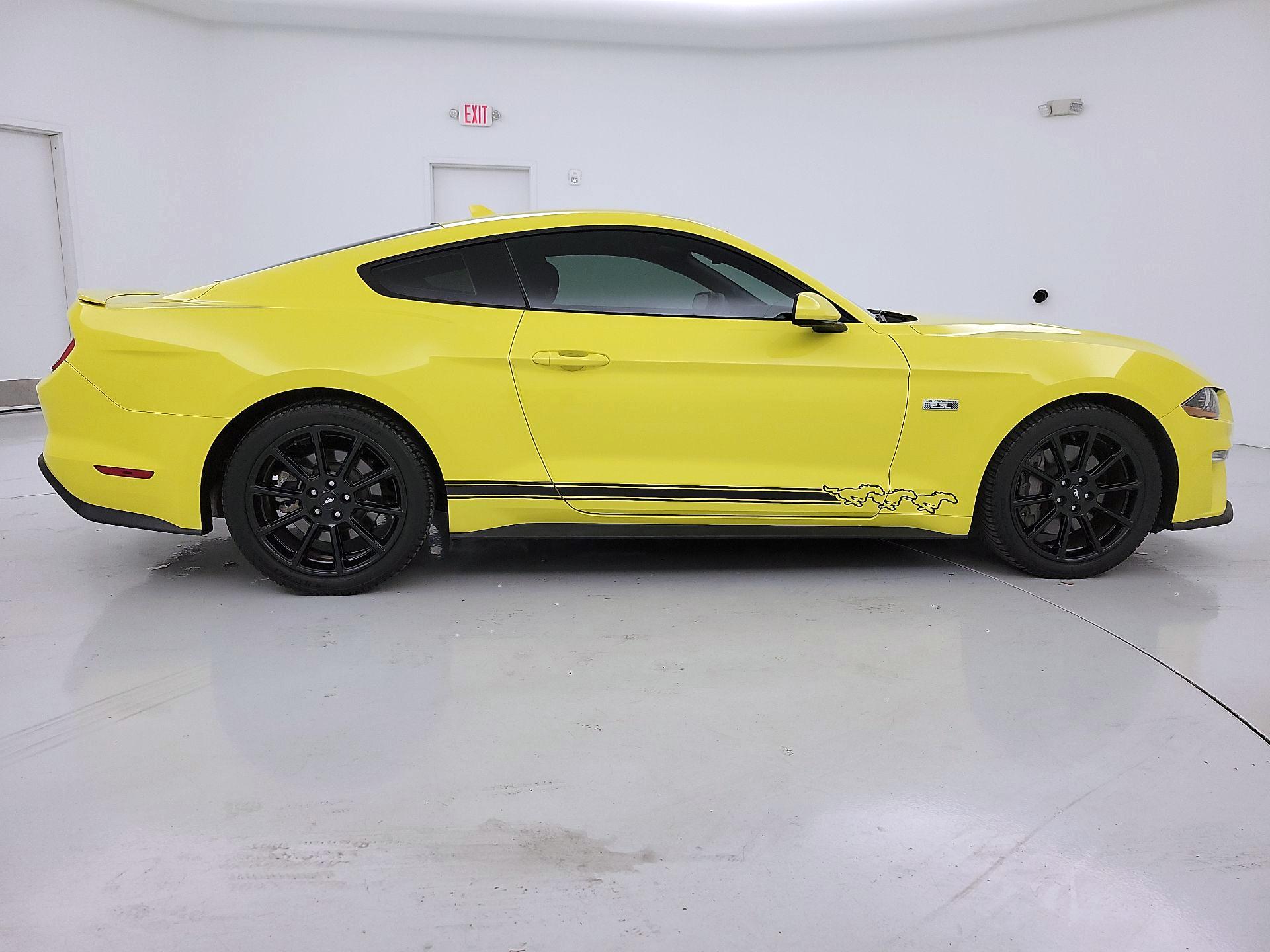 Thumbnail: 2021 Ford Mustang - 4