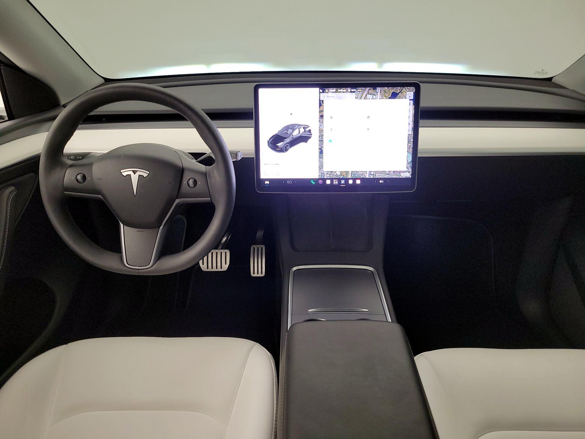 Thumbnail: 2023 Tesla Model Y - 9