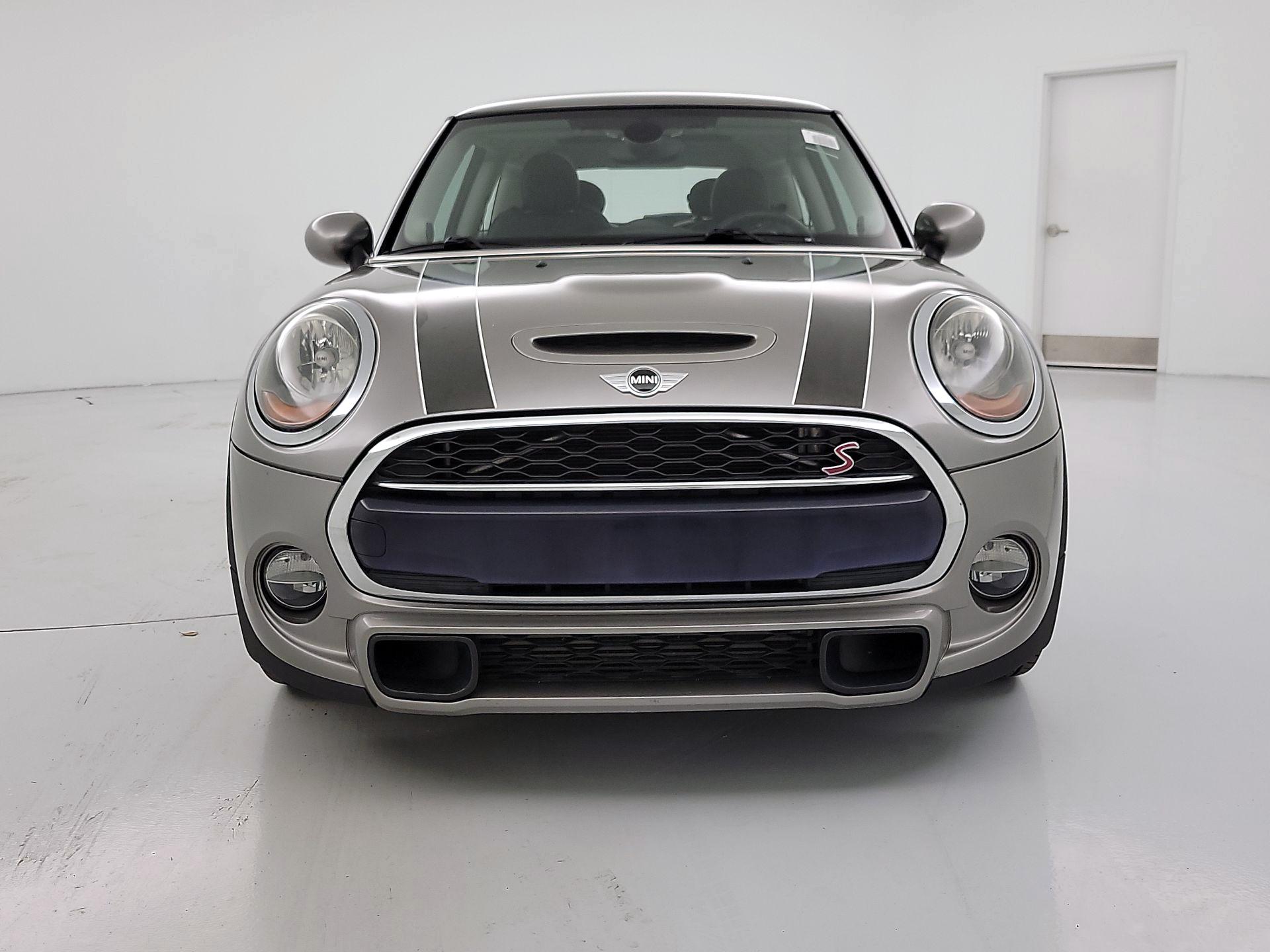 Thumbnail: 2016 MINI Cooper Hardtop - 2
