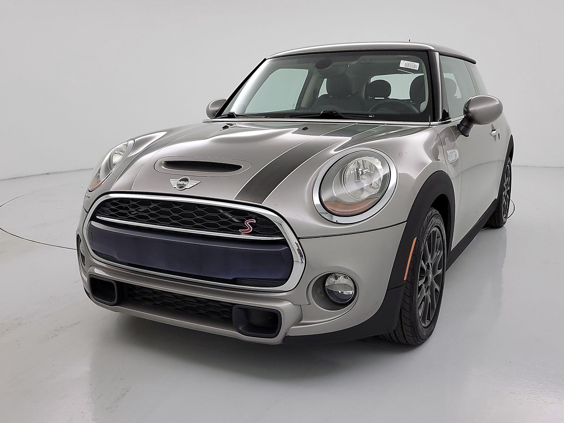 Thumbnail: 2016 MINI Cooper Hardtop - 3