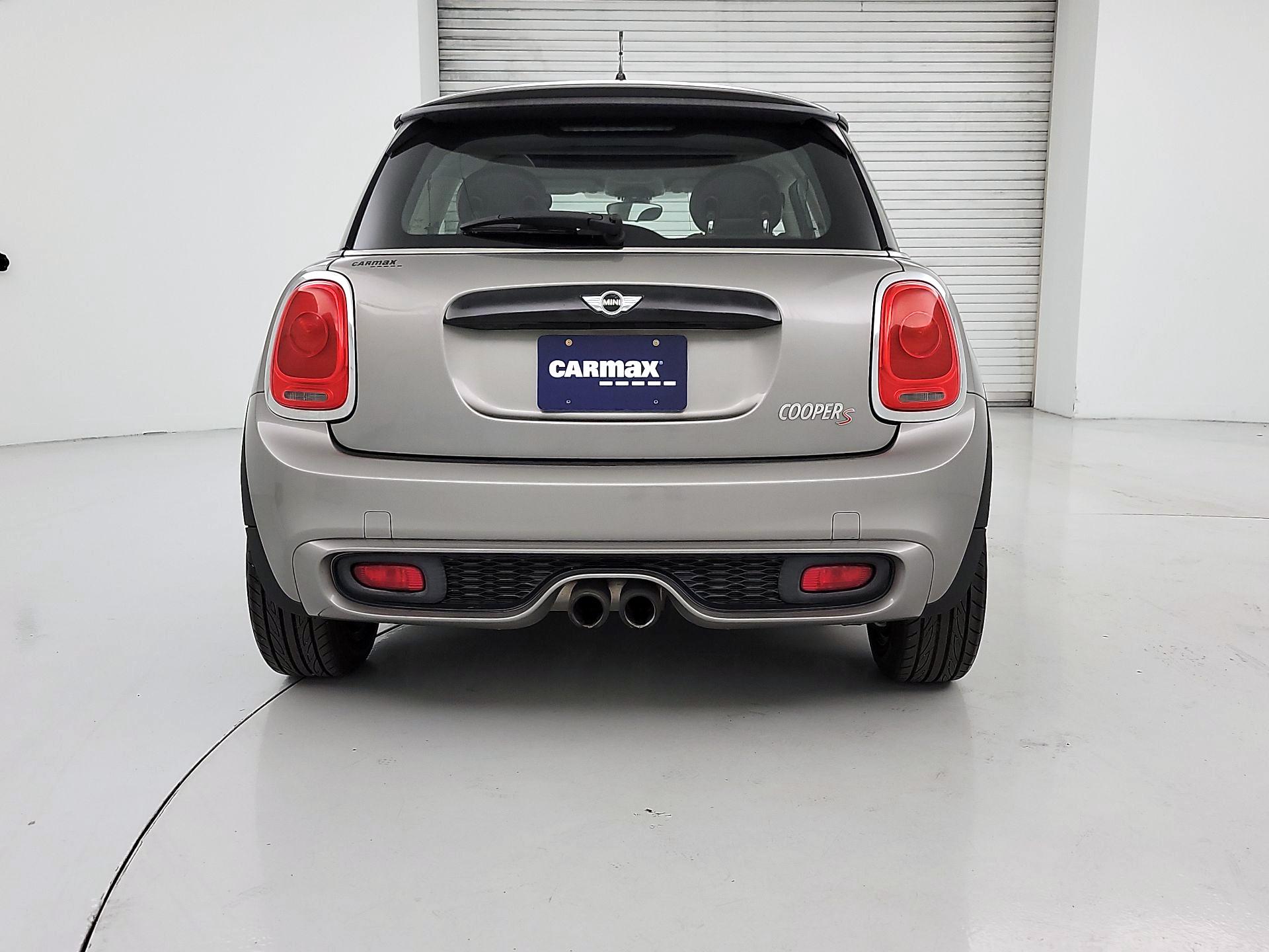 Thumbnail: 2016 MINI Cooper Hardtop - 6