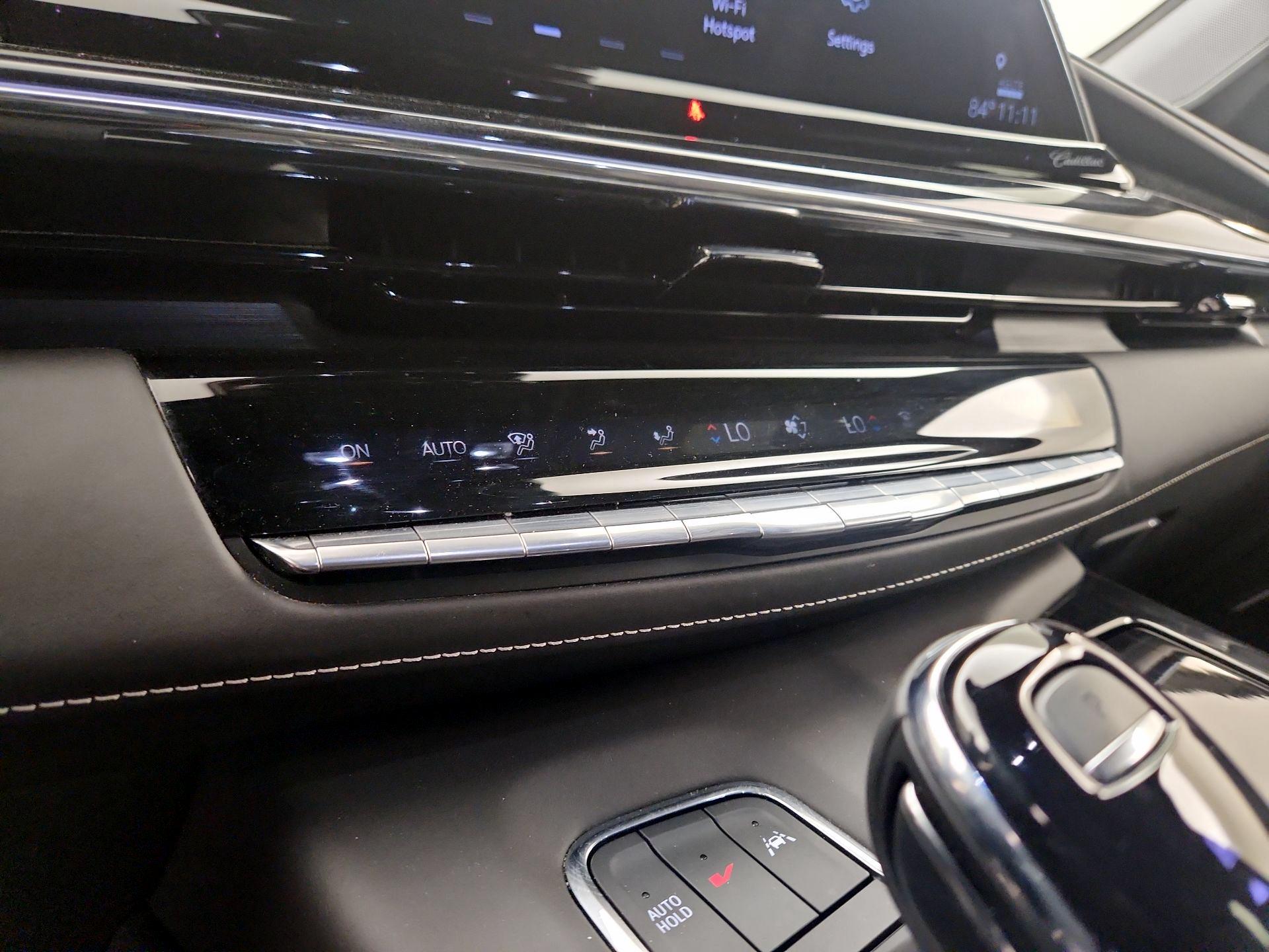 Thumbnail: 2024 Cadillac Escalade - 17