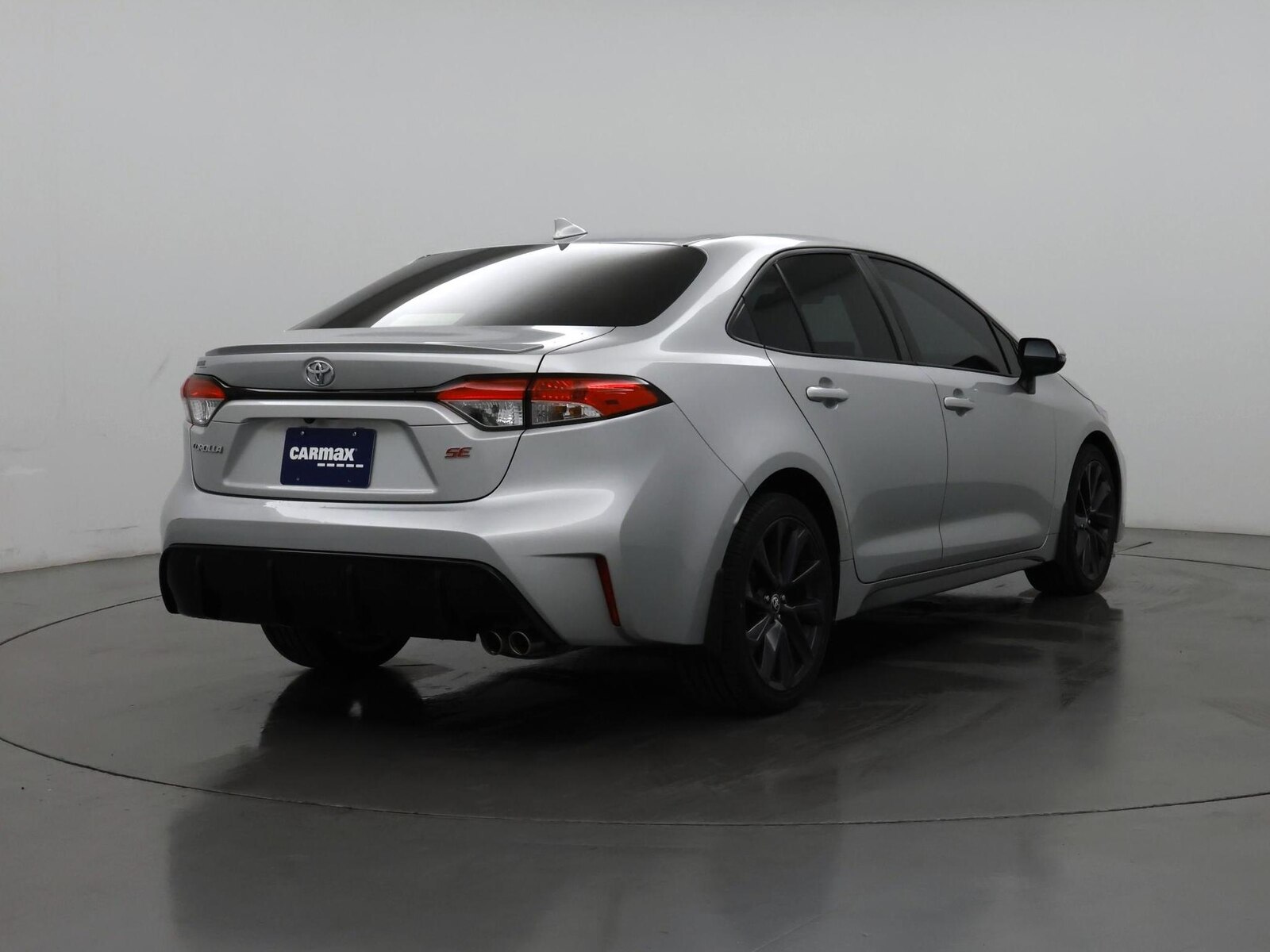 2023 Toyota Corolla SE - Photo 9
