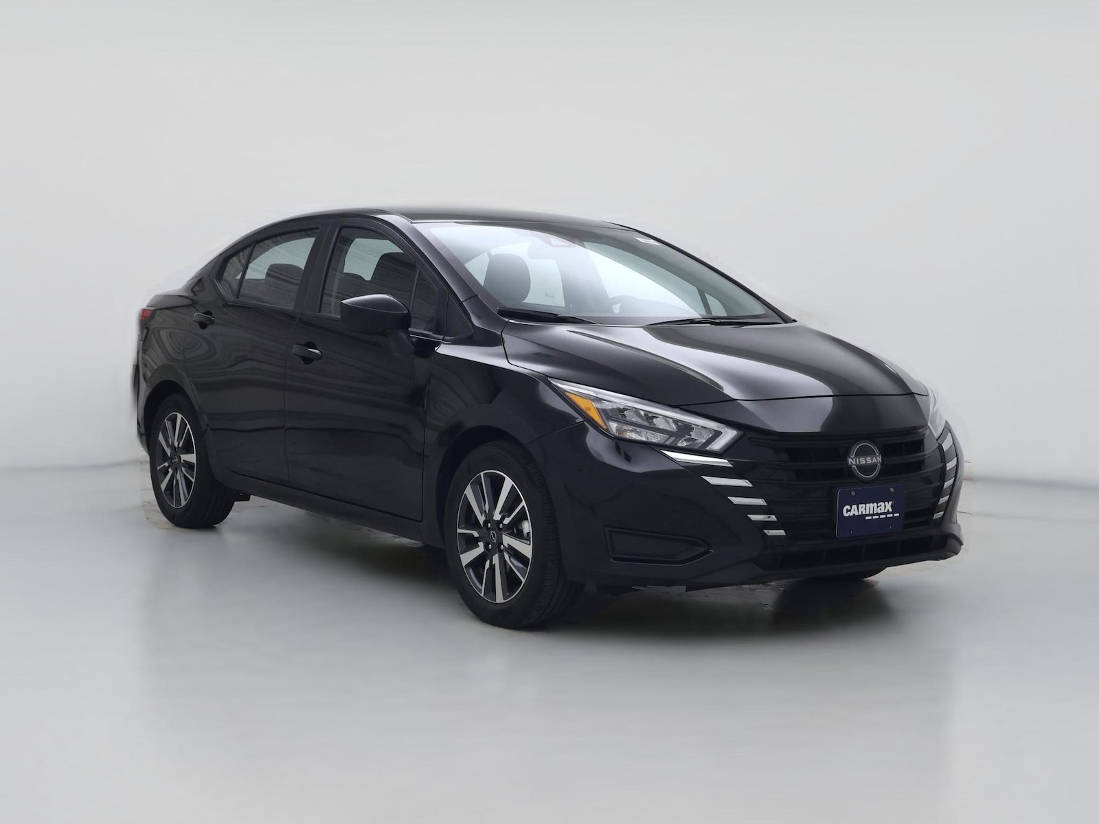 2025 Nissan Versa Sedan