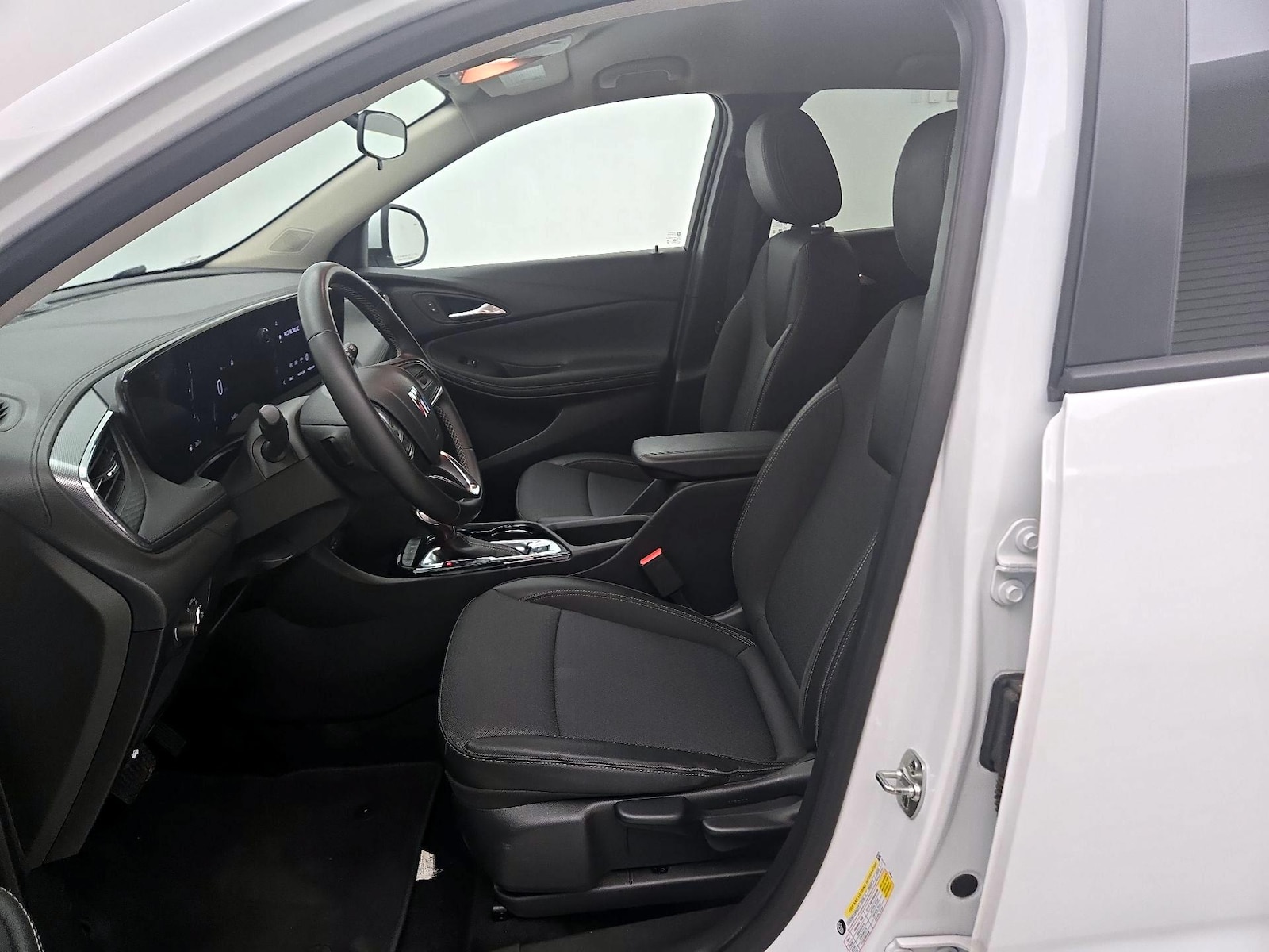2025 Buick Encore GX Preferred - Photo 12