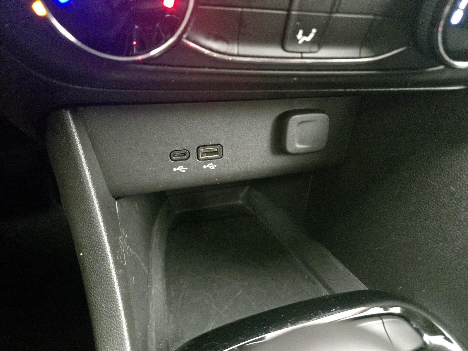 2025 Buick Encore GX Preferred - Photo 19