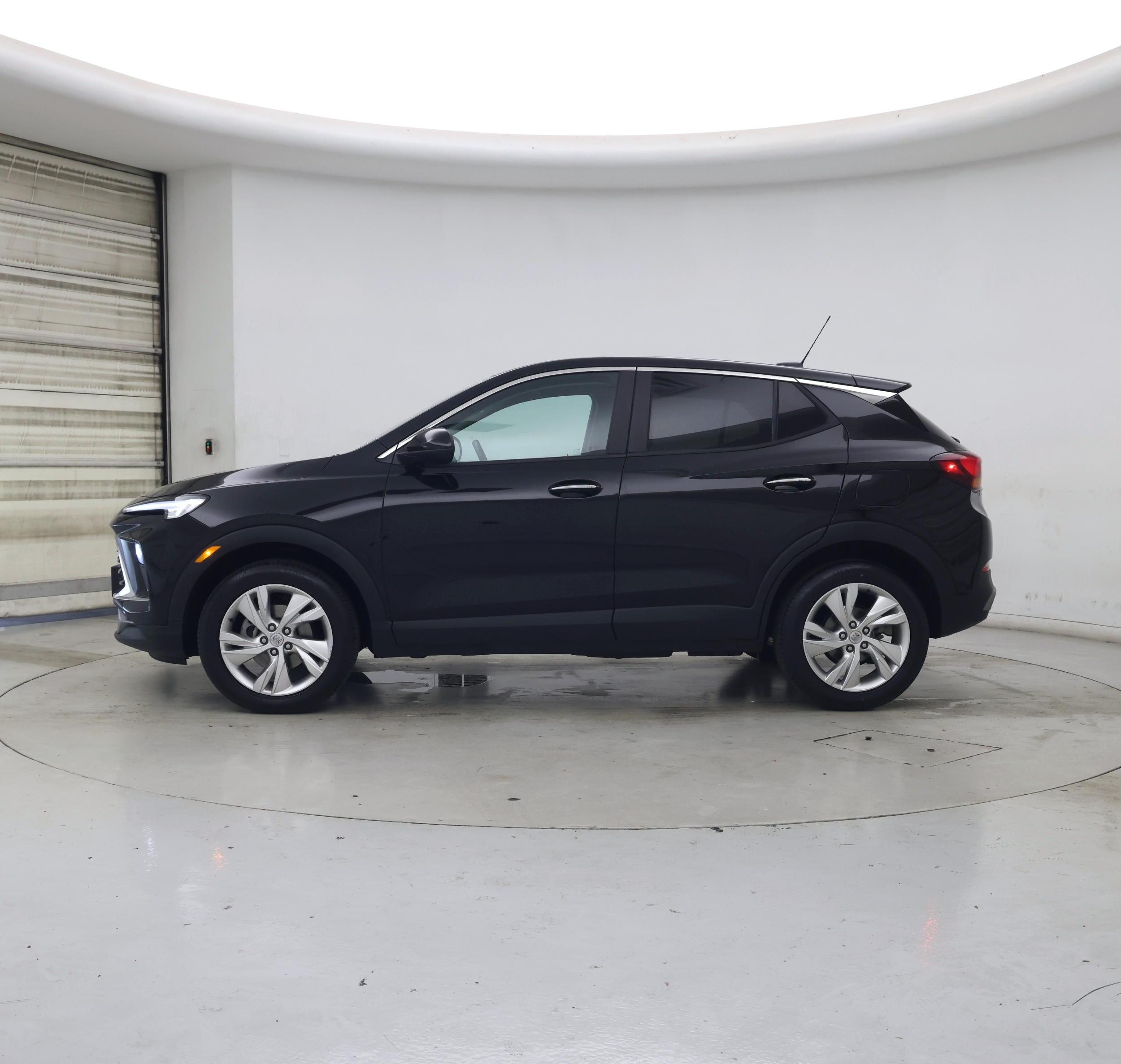 Thumbnail: 2025 Buick Encore GX - 3