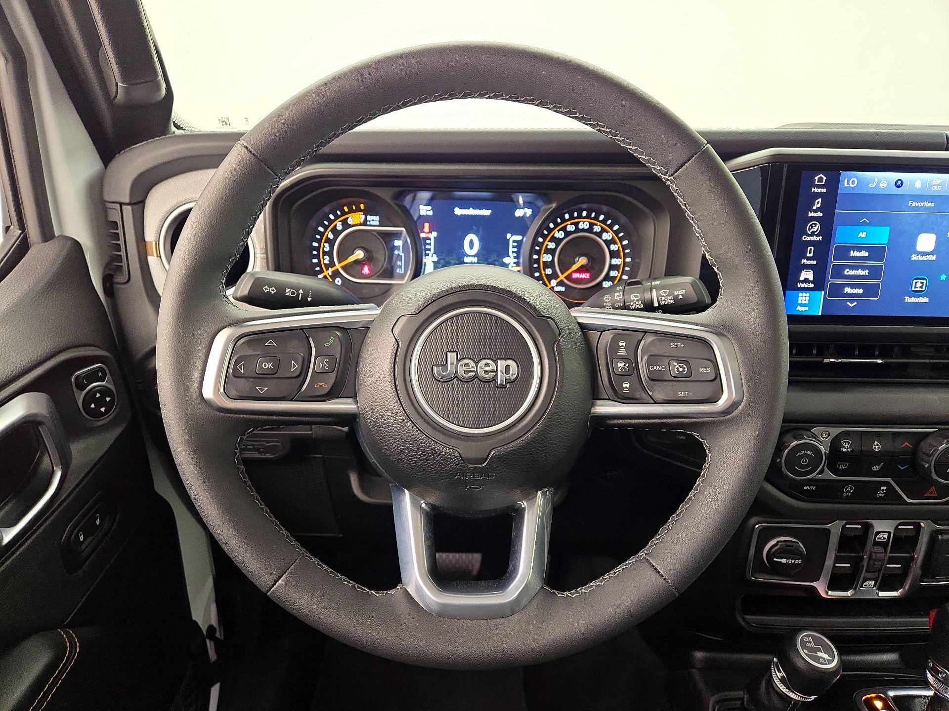 Thumbnail: 2025 Jeep Wrangler - 10