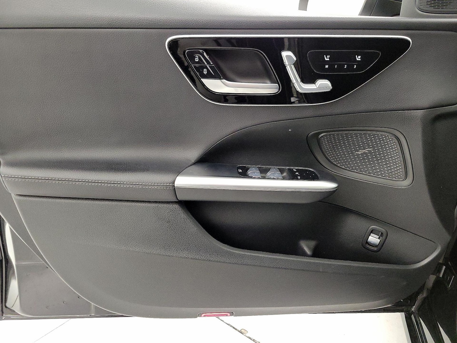 2022 Mercedes-Benz C-Class Sedan C 300 - Photo 13