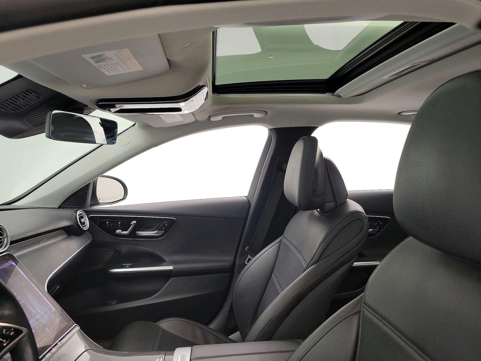 2022 Mercedes-Benz C-Class Sedan C 300 - Photo 20