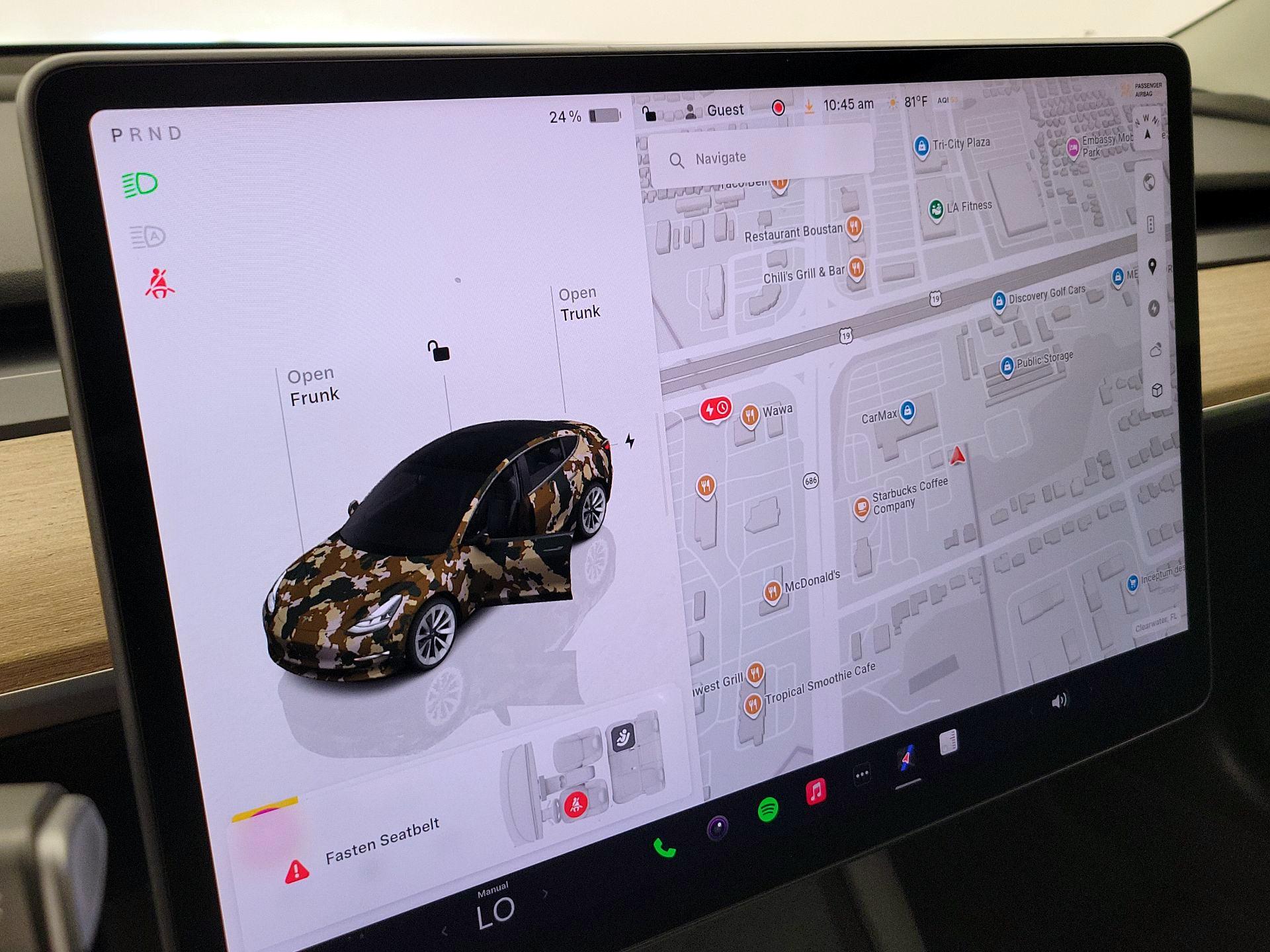 Thumbnail: 2022 Tesla Model 3 - 14
