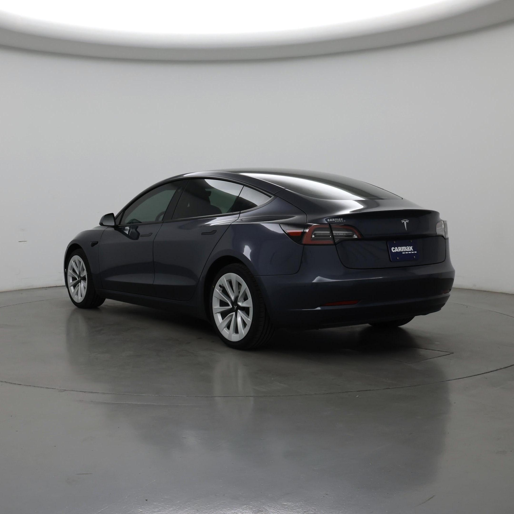 Thumbnail: 2022 Tesla Model 3 - 2