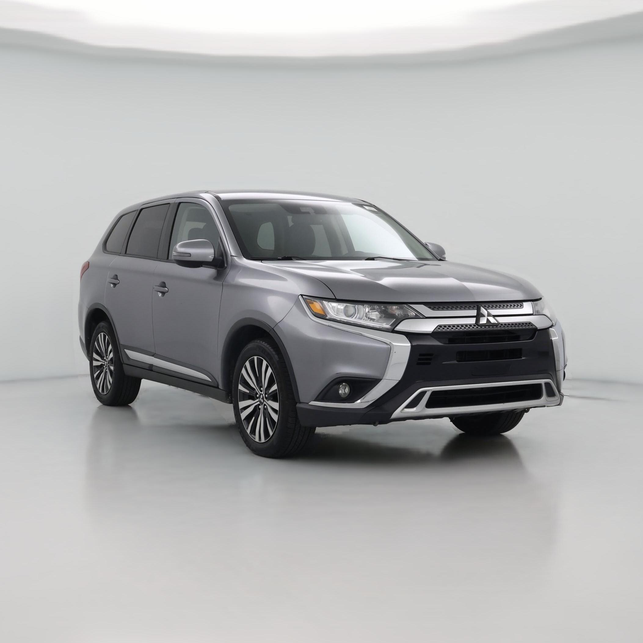 Thumbnail: 2020 Mitsubishi Outlander - 1