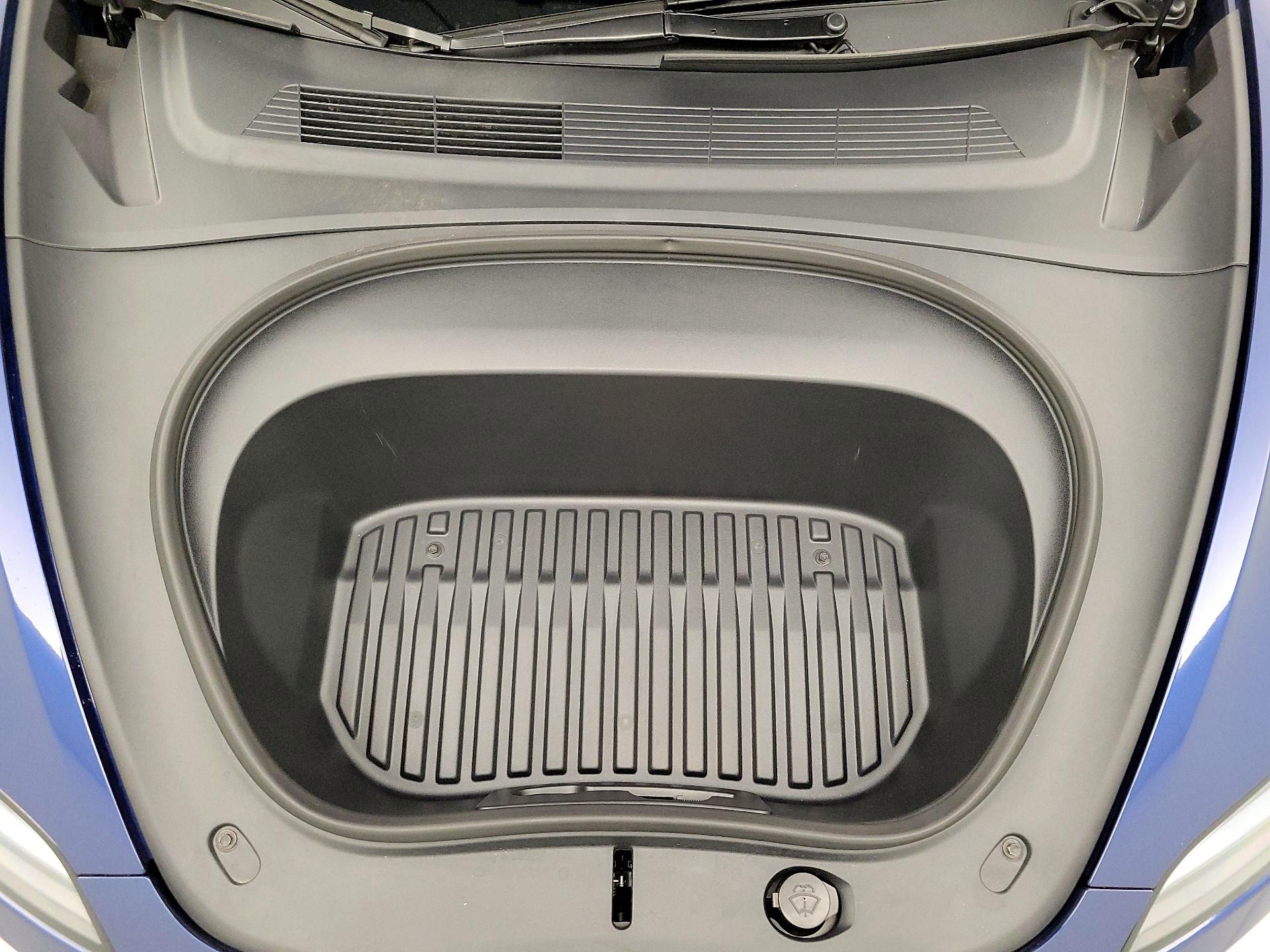 Thumbnail: 2024 Tesla Model 3 - 20